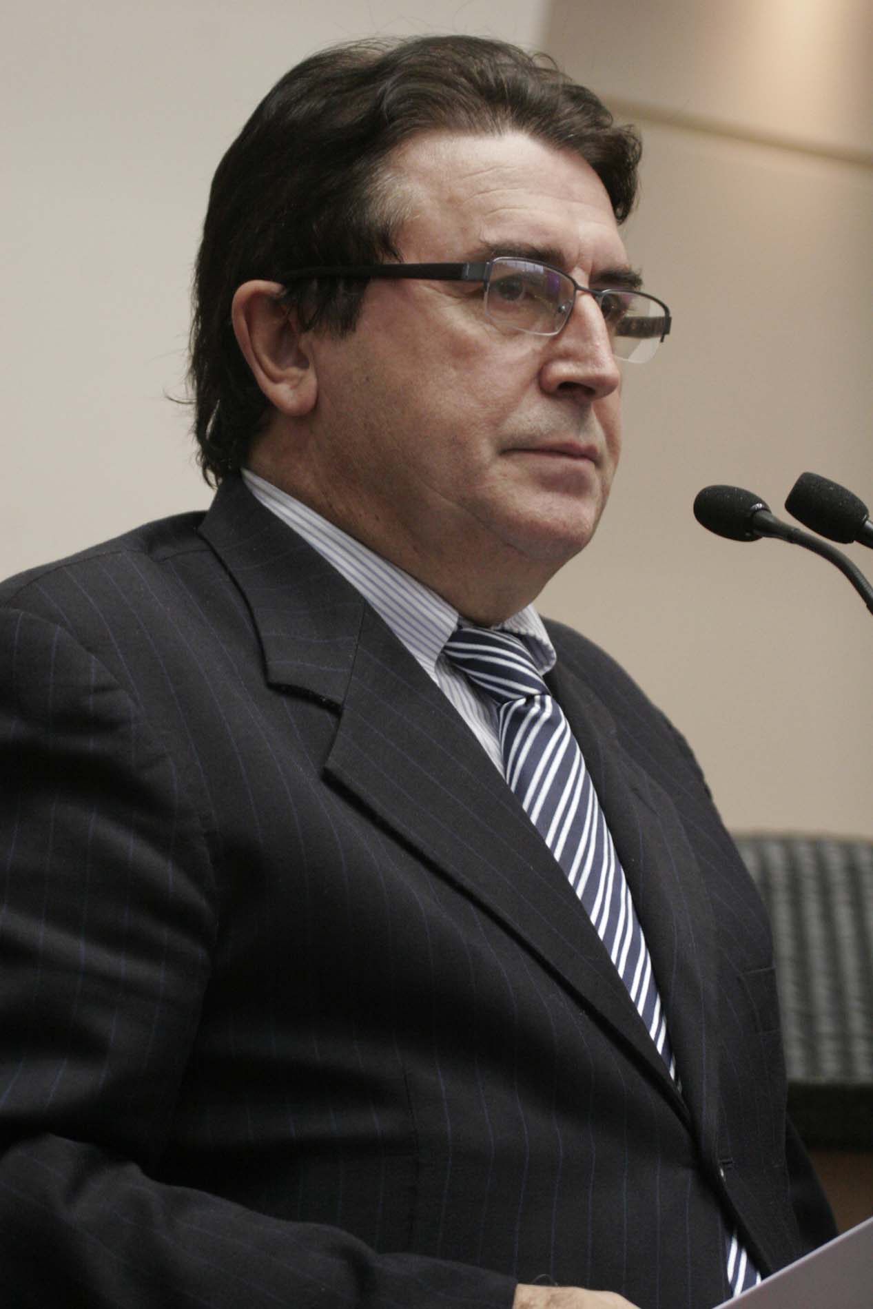 Parlamentar defende aprimoramento de políticas públicas para crianças e adolescentes