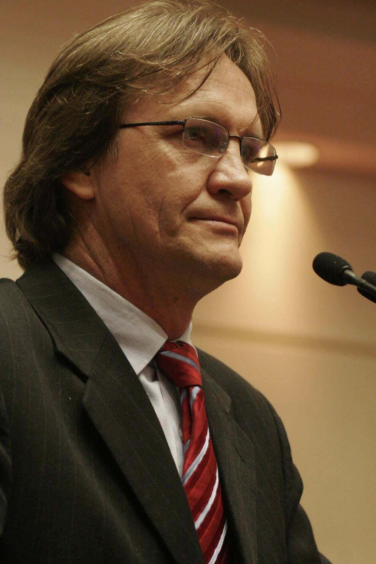 Dos Gabinetes – Uczai discute o futuro da Udesc em Balneário Camboriú