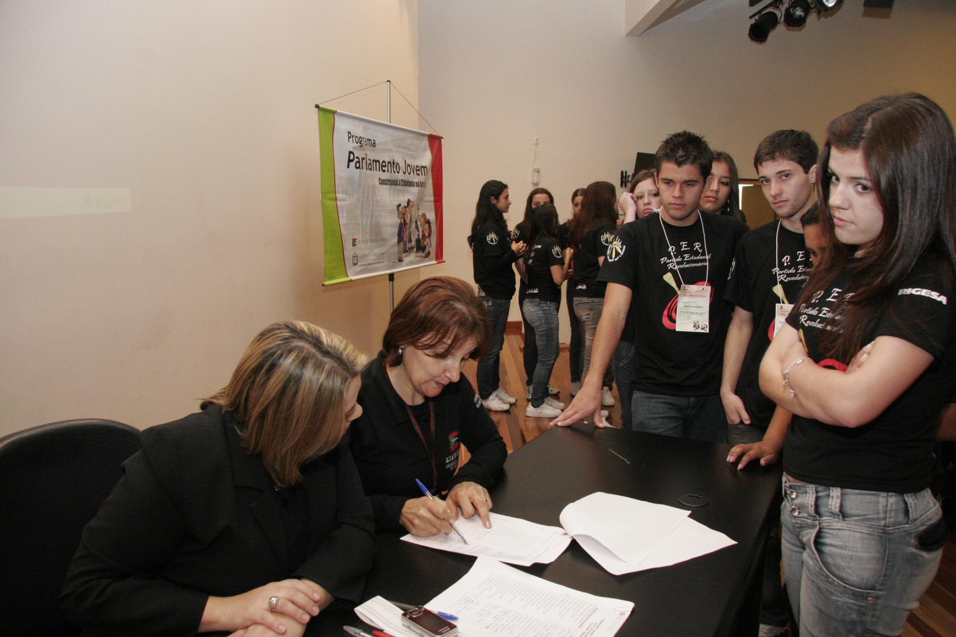 Parlamento Jovem - Escola do Lesgislativo