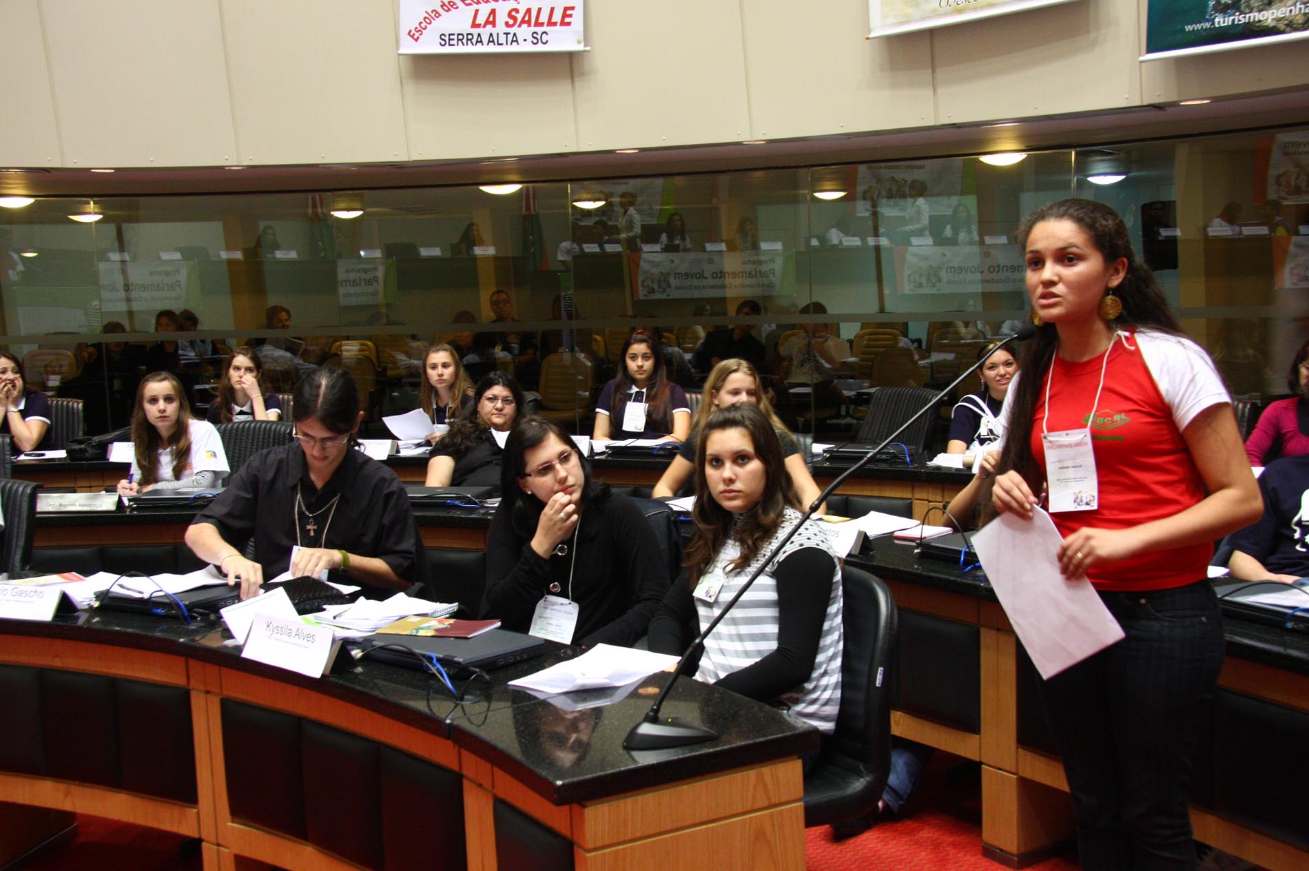 8ª edição do Programa Parlamento Jovem