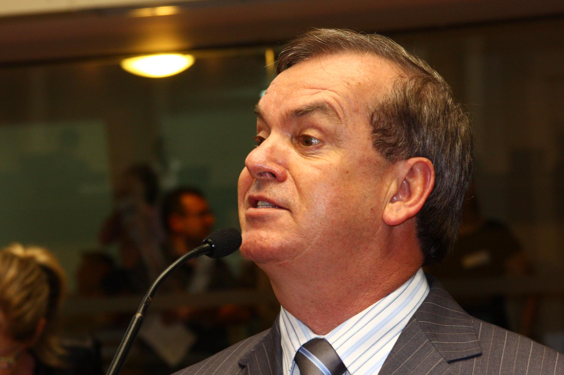 Aprovado projeto que visa acabar com os trotes telefônicos a órgãos públicos