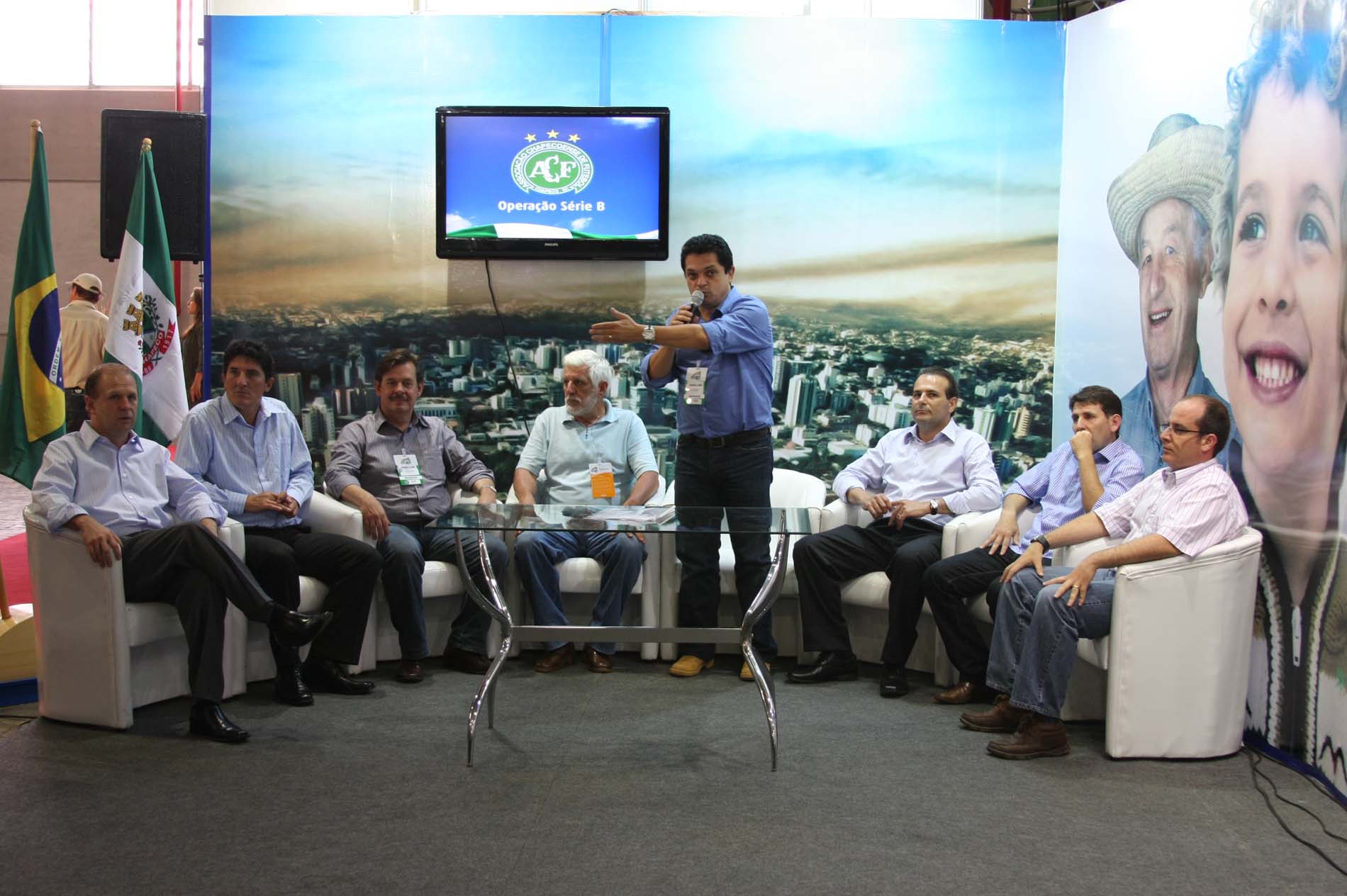 Coletiva da Chapecoense - Rumo a serie B