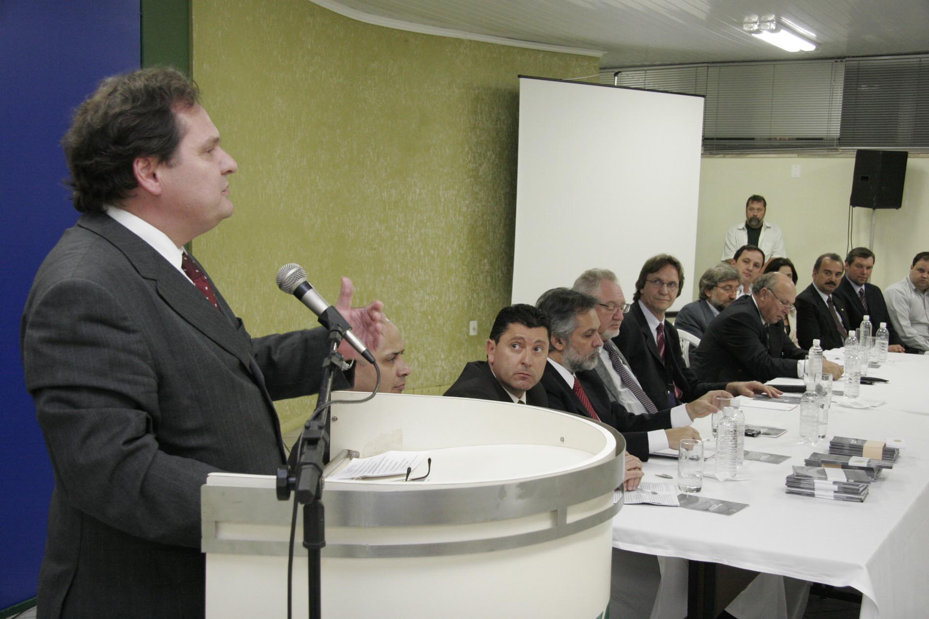 Audiência Pública sobre as Câmaras Regionais e a descentralização do acesso a justiça em Santa Catarina - Chapecó/SC.