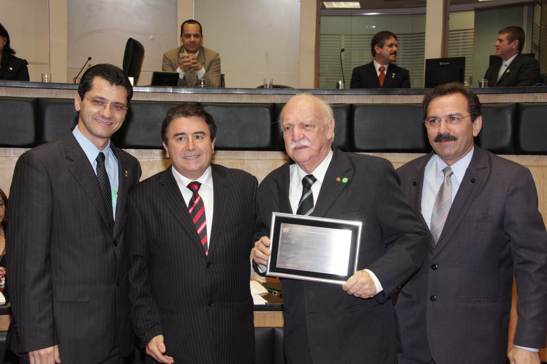 Sessão Especial em comemoração ao Dia do Médico
