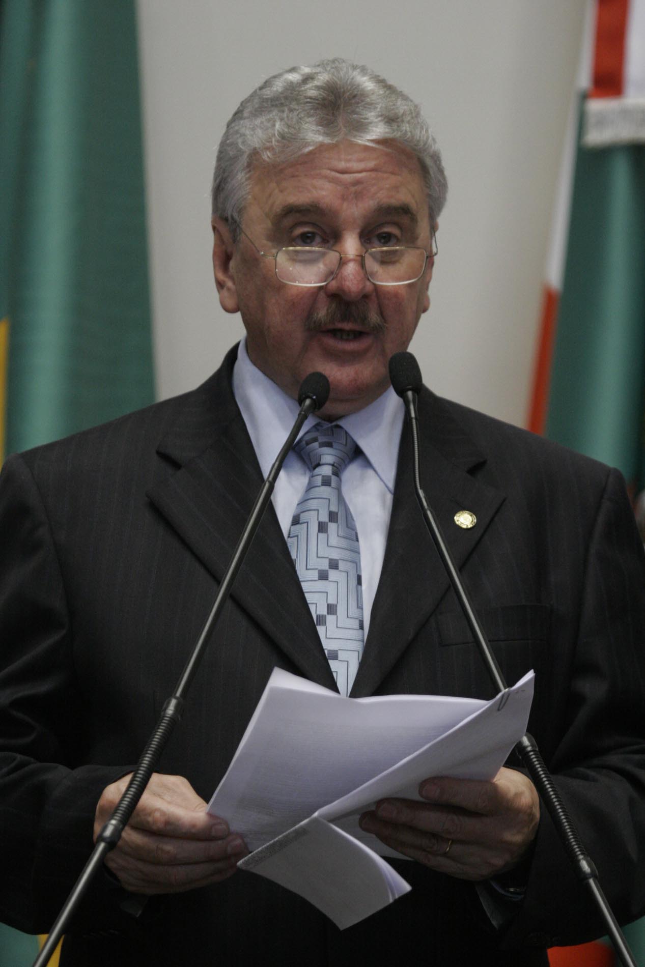 Deputado Moacir Sopelsa (PMDB)
