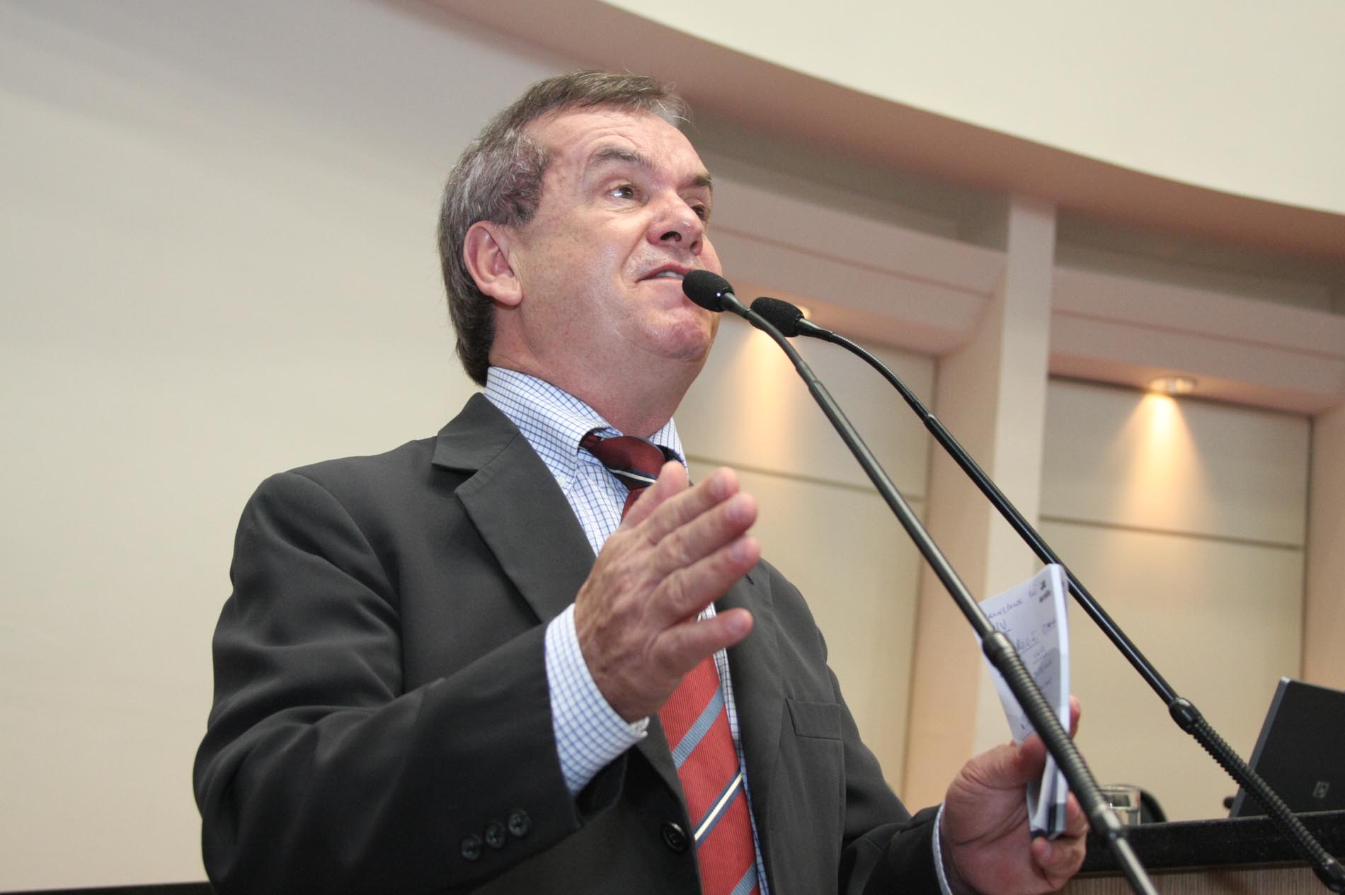 Deputado Rogério Mendonça (PMDB)