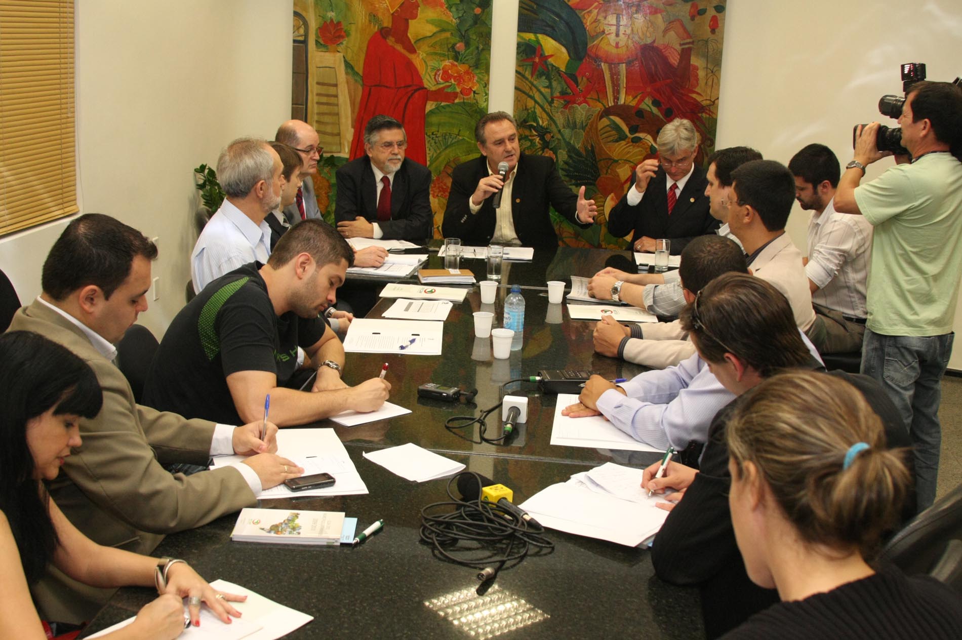 Municipalização do ensino fundamental é tema de coletiva da Fecam