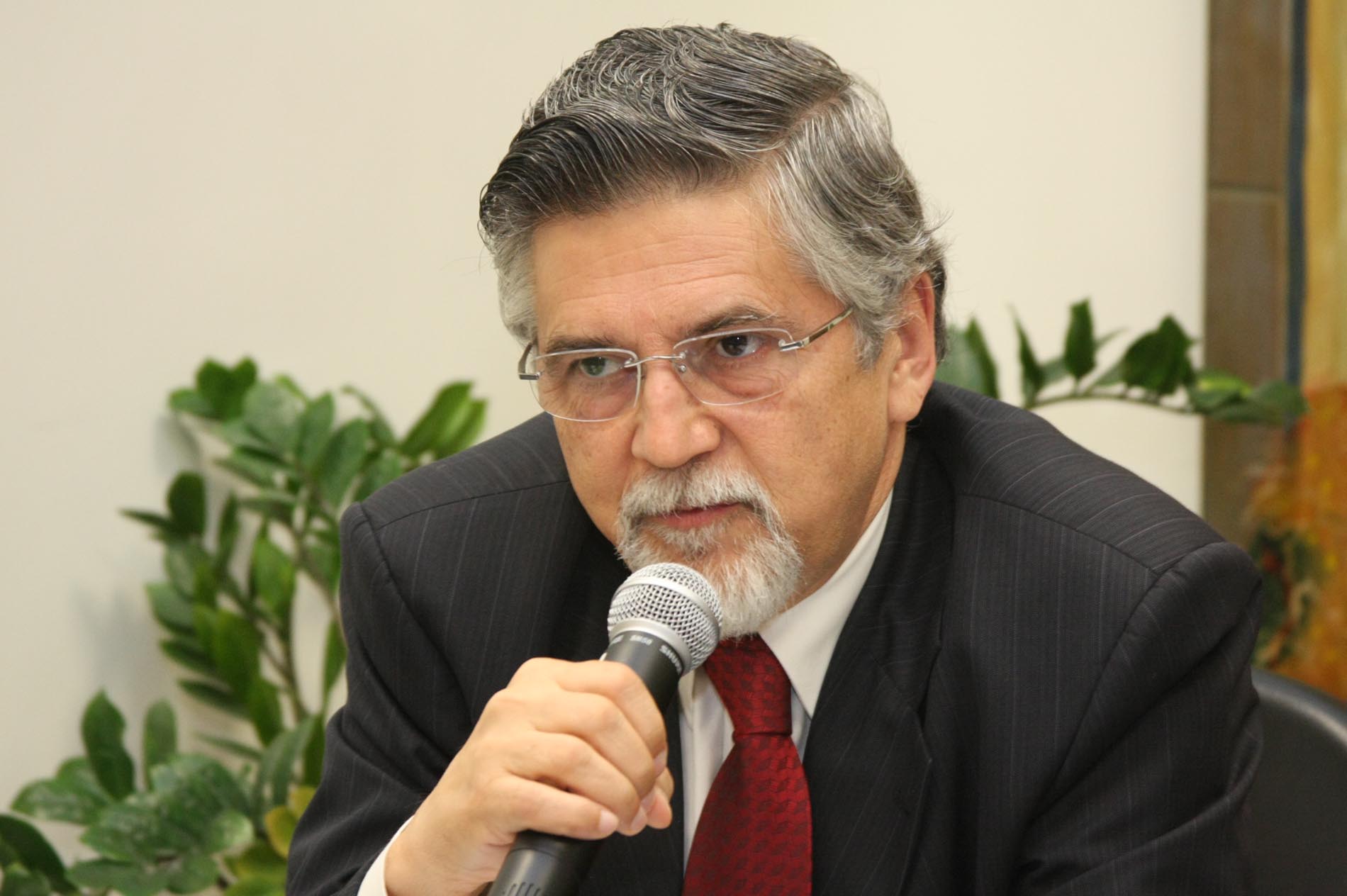 Rodolfo Pinto da Luz - Presidente da União Nacional dos Dirigentes Municipais de Educação