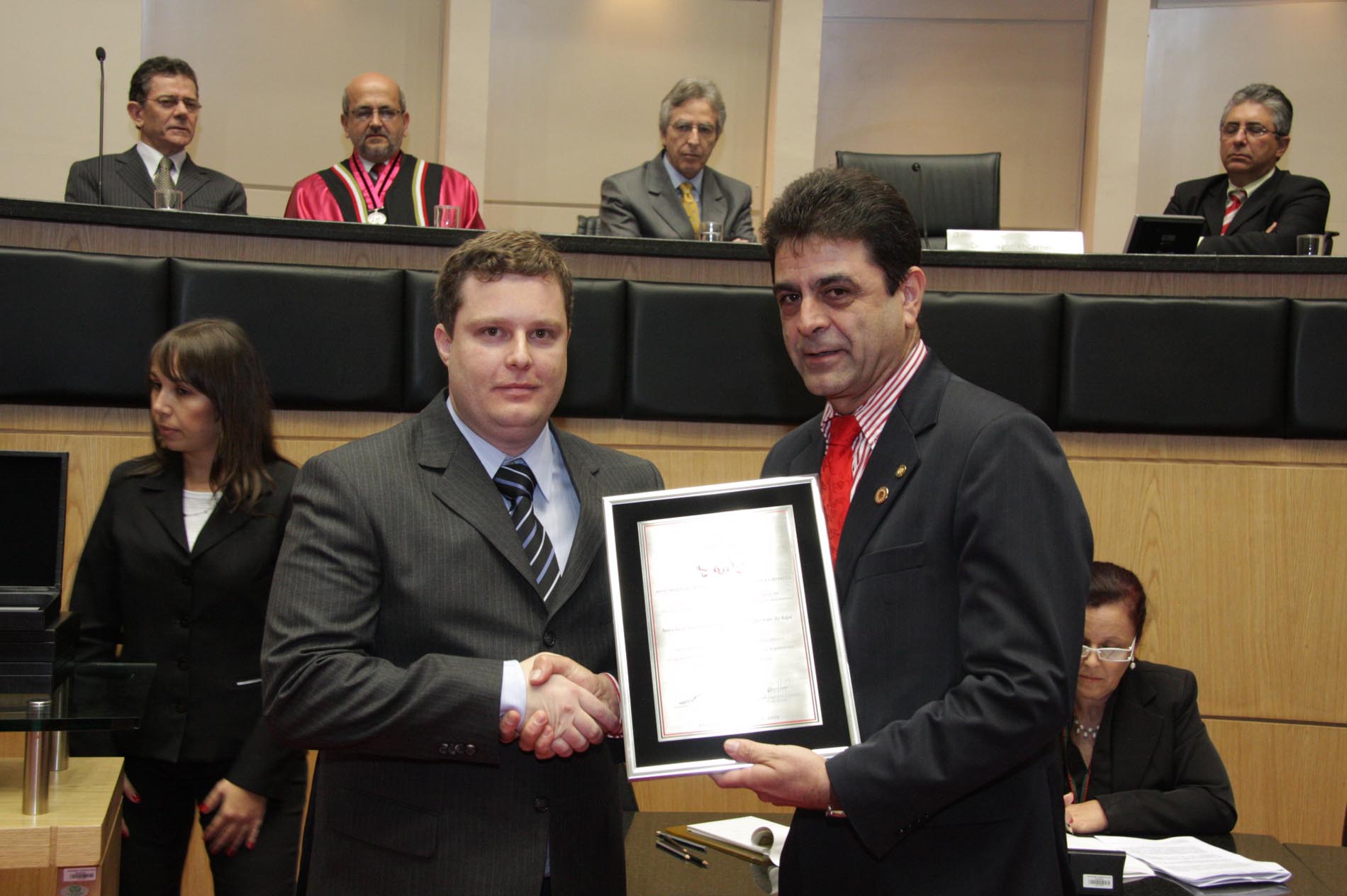 Sessão Especial em homenagem ao Dia do Cirurgião Dentista