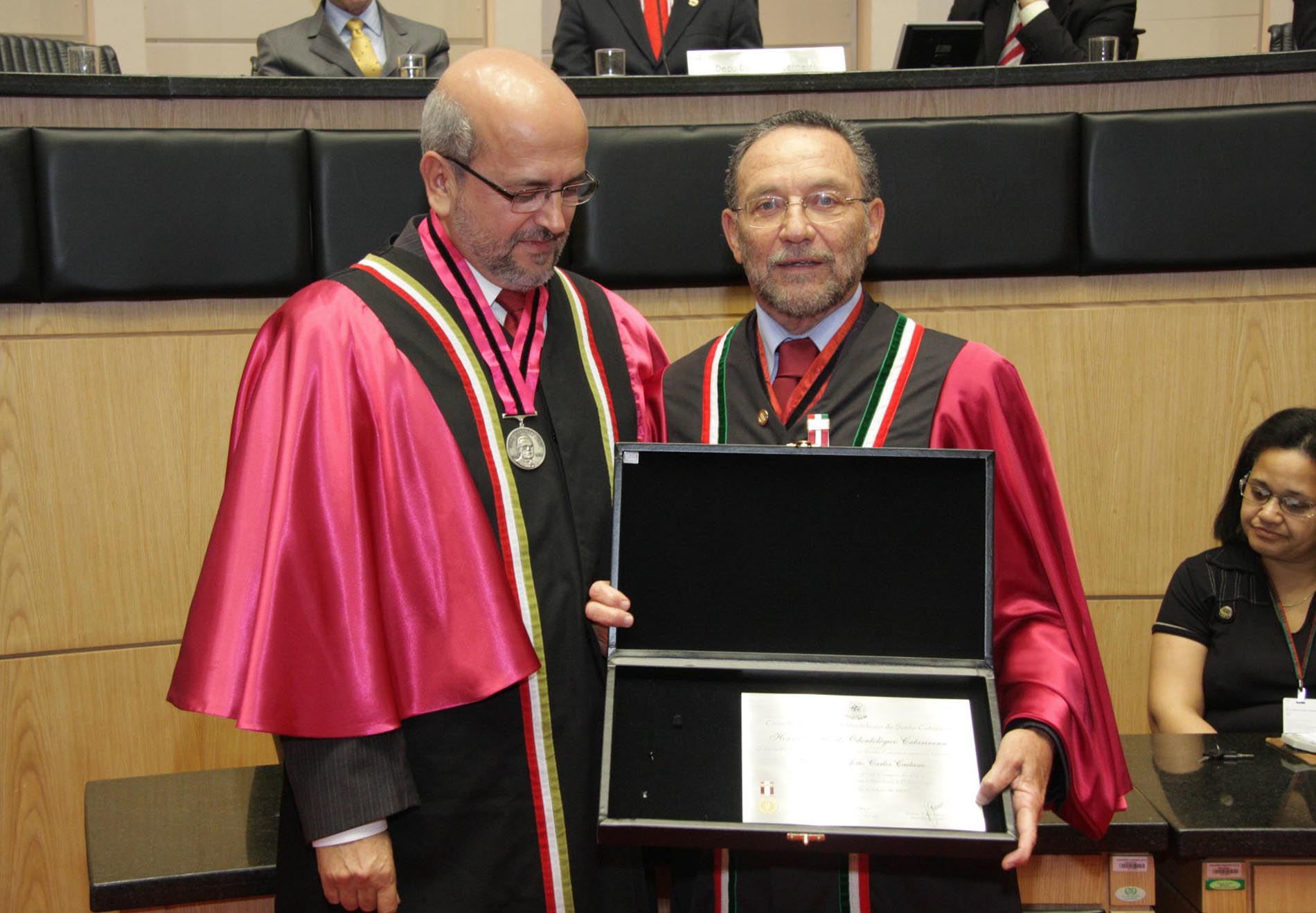 Sessão Especial em homenagem ao Dia do Cirurgião Dentista