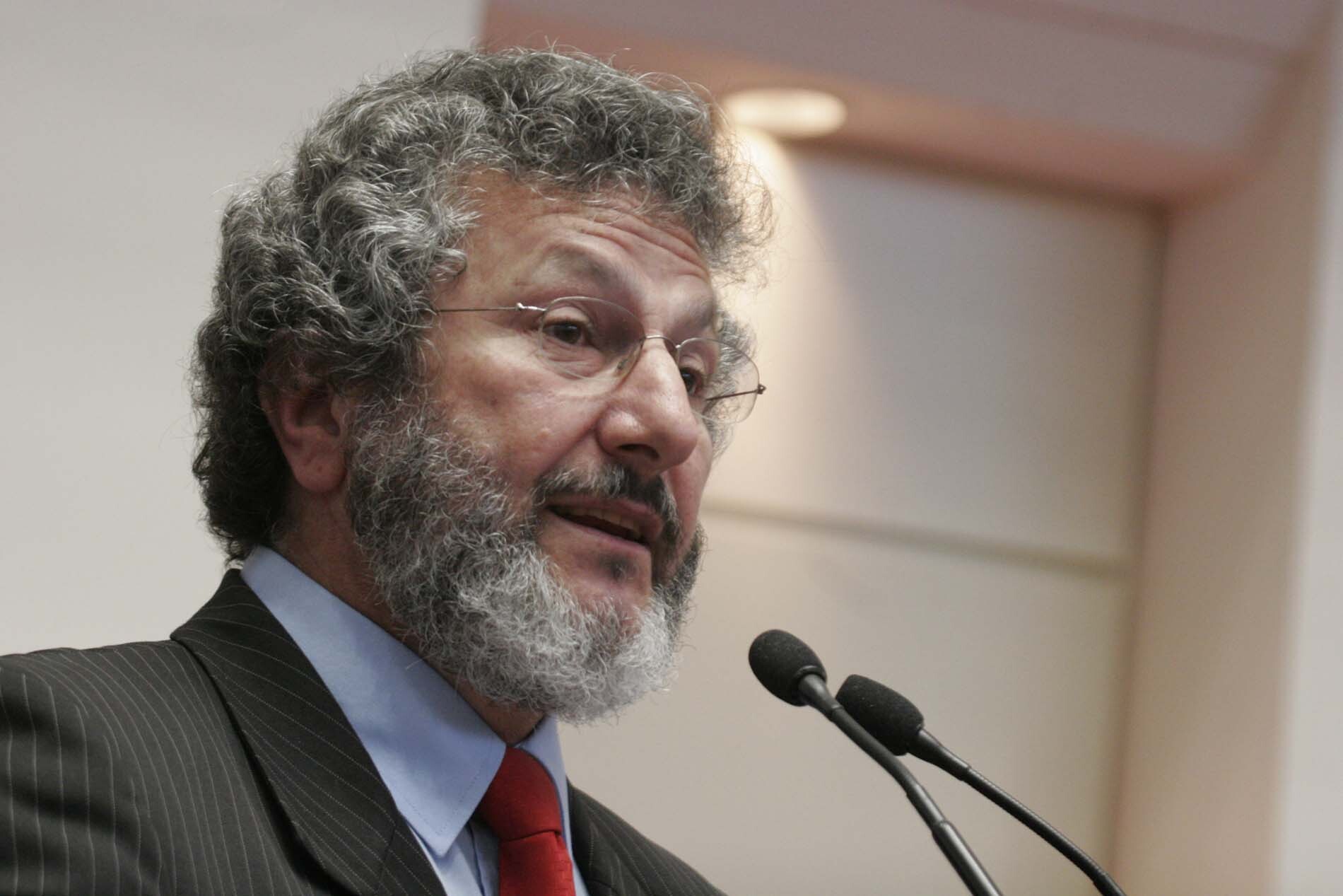 Dos Gabinetes – “Vale-cultura é política inclusiva e cidadã para trabalhadores”, afirma Padre Pedro