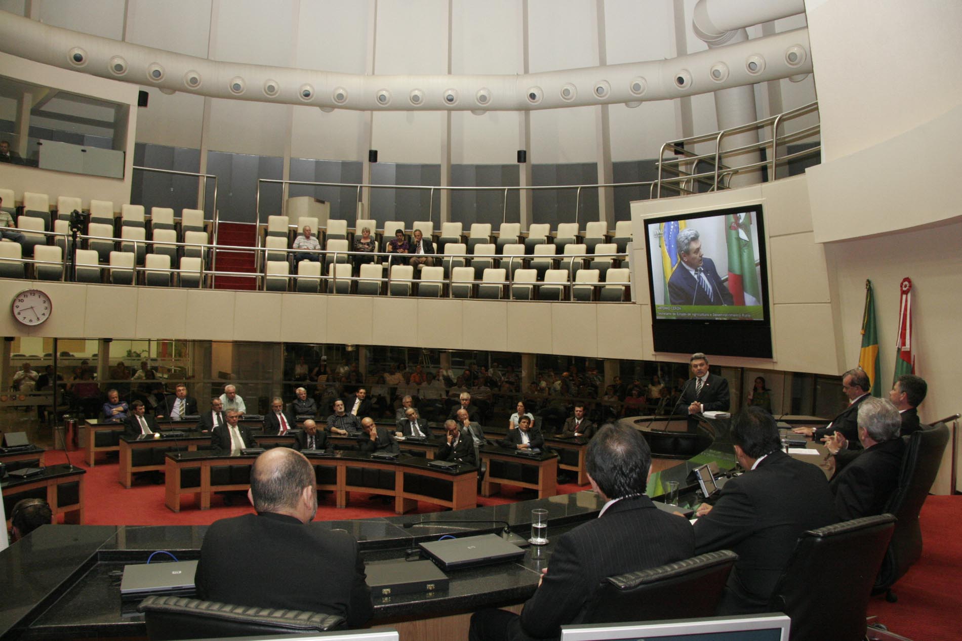 Sessão Especial em homenagem aos 40 anos do Conselho Regional de Medicina Veterinária CRMV/SC