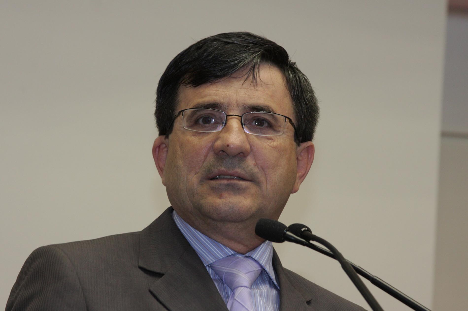 Dos Gabinetes – Natal pede reavaliação de data do concurso público para a Assembleia