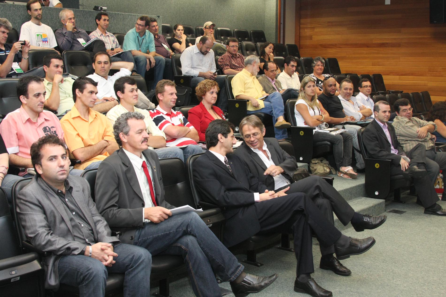 Semana de Educação para Cidadania - Seminário: Desafios da Participação Popular - As Experiências de Orçamentos Participativos