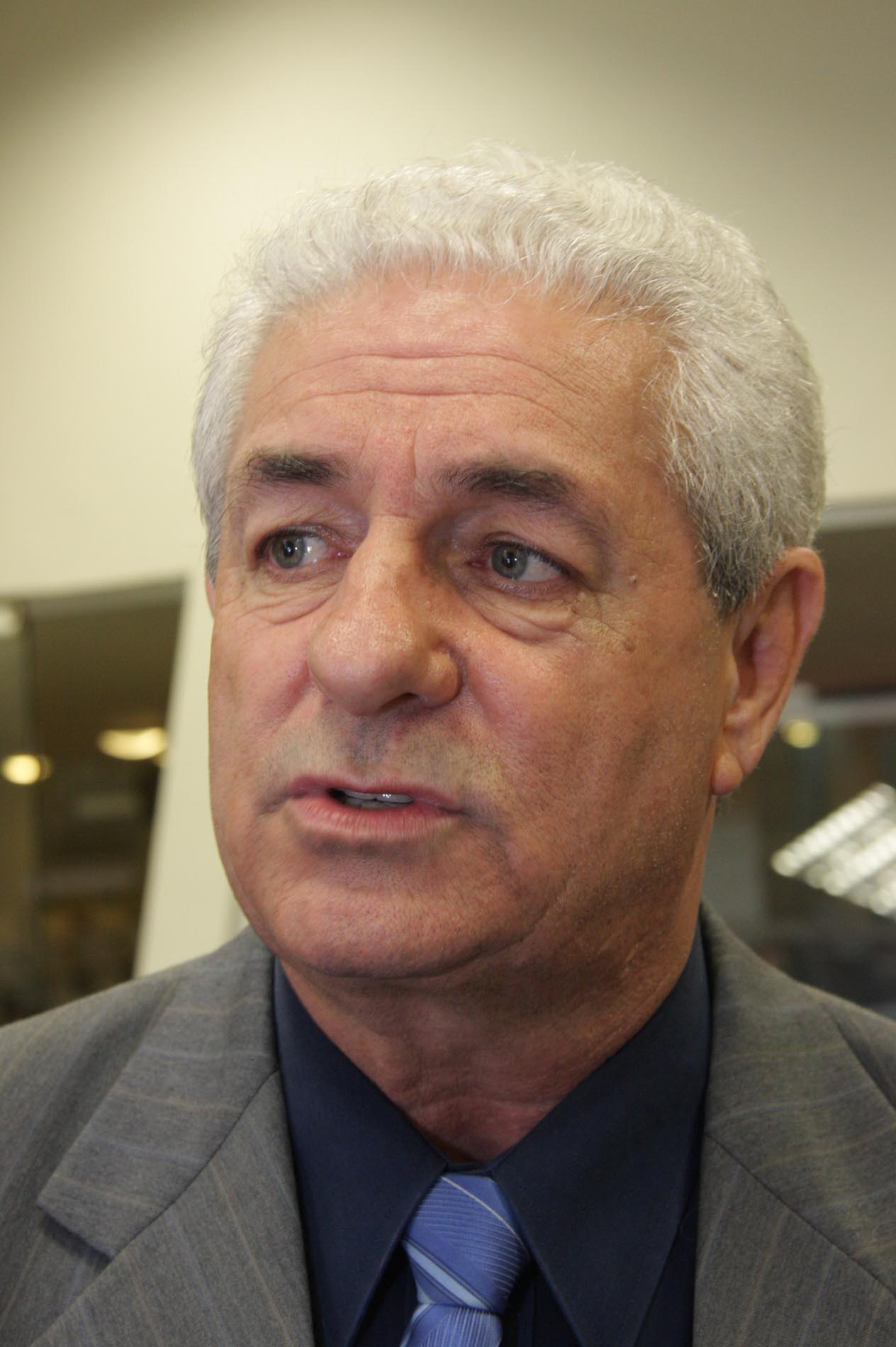Deputado federal João Matos fala sobre Lei Nacional da Adoção