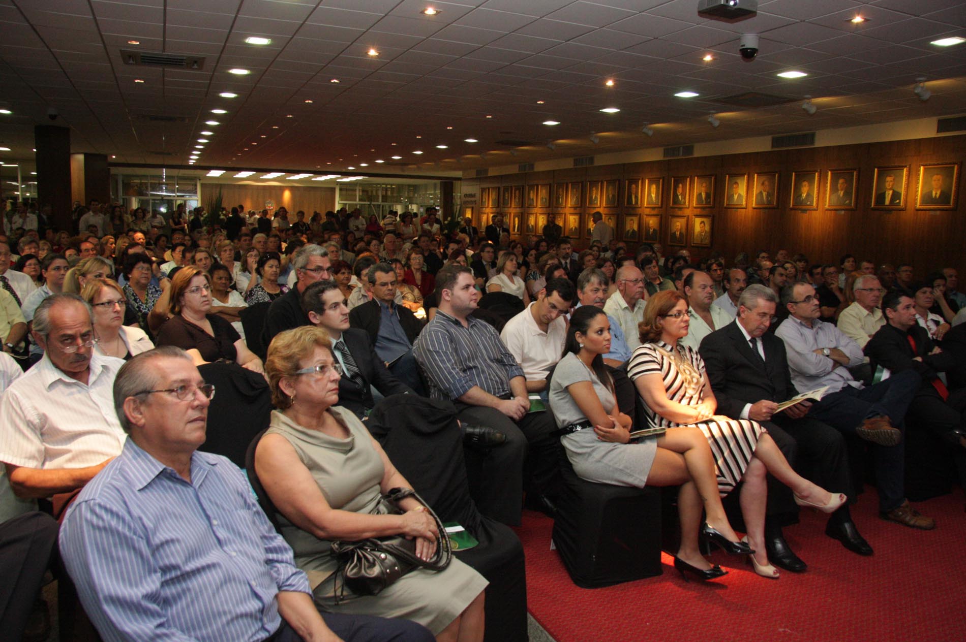 Sessão Solene de Concessão da Comenda do Legislativo Catarinense