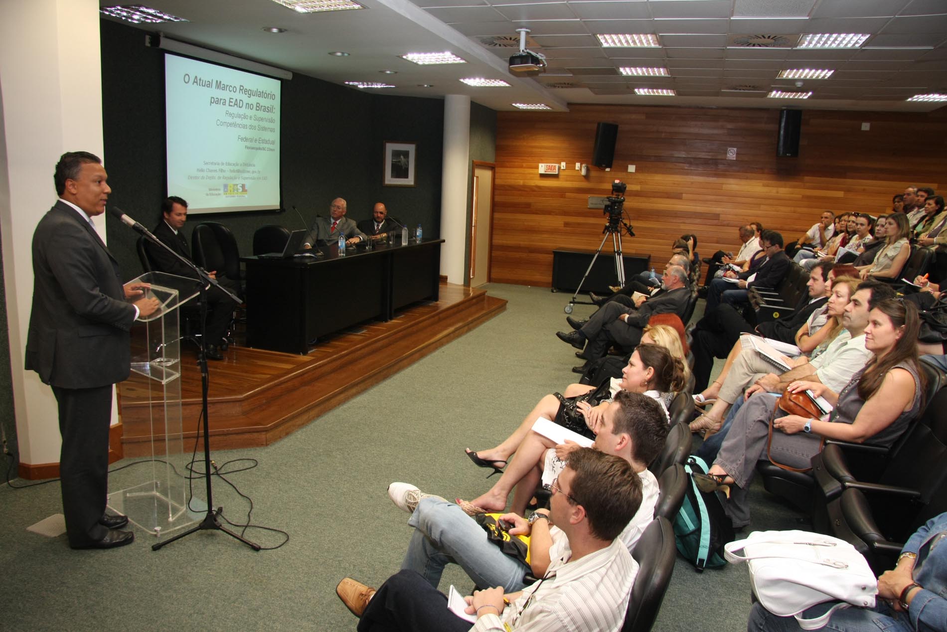 Seminário sobre o Ensino a Distância