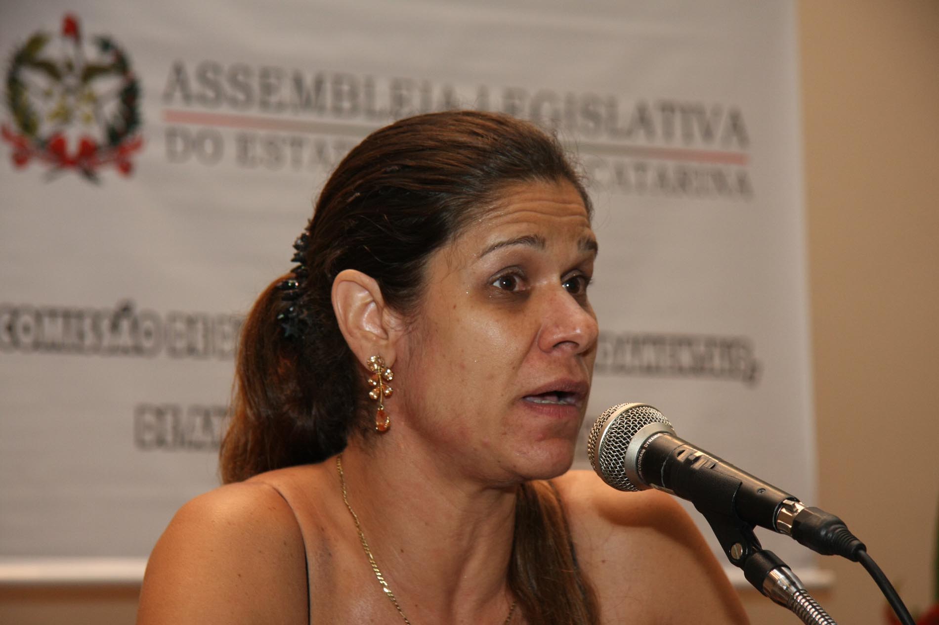 Discussão e análise da efetividade da Lei Maria da Penha