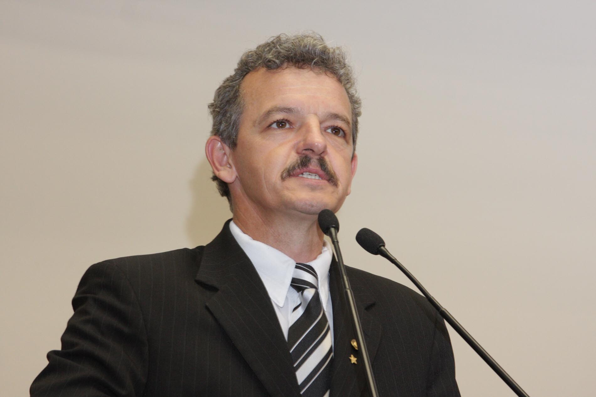 Dos Gabinetes – Audiência pública chama órgãos ambientais e agricultores para discutir  multas indev