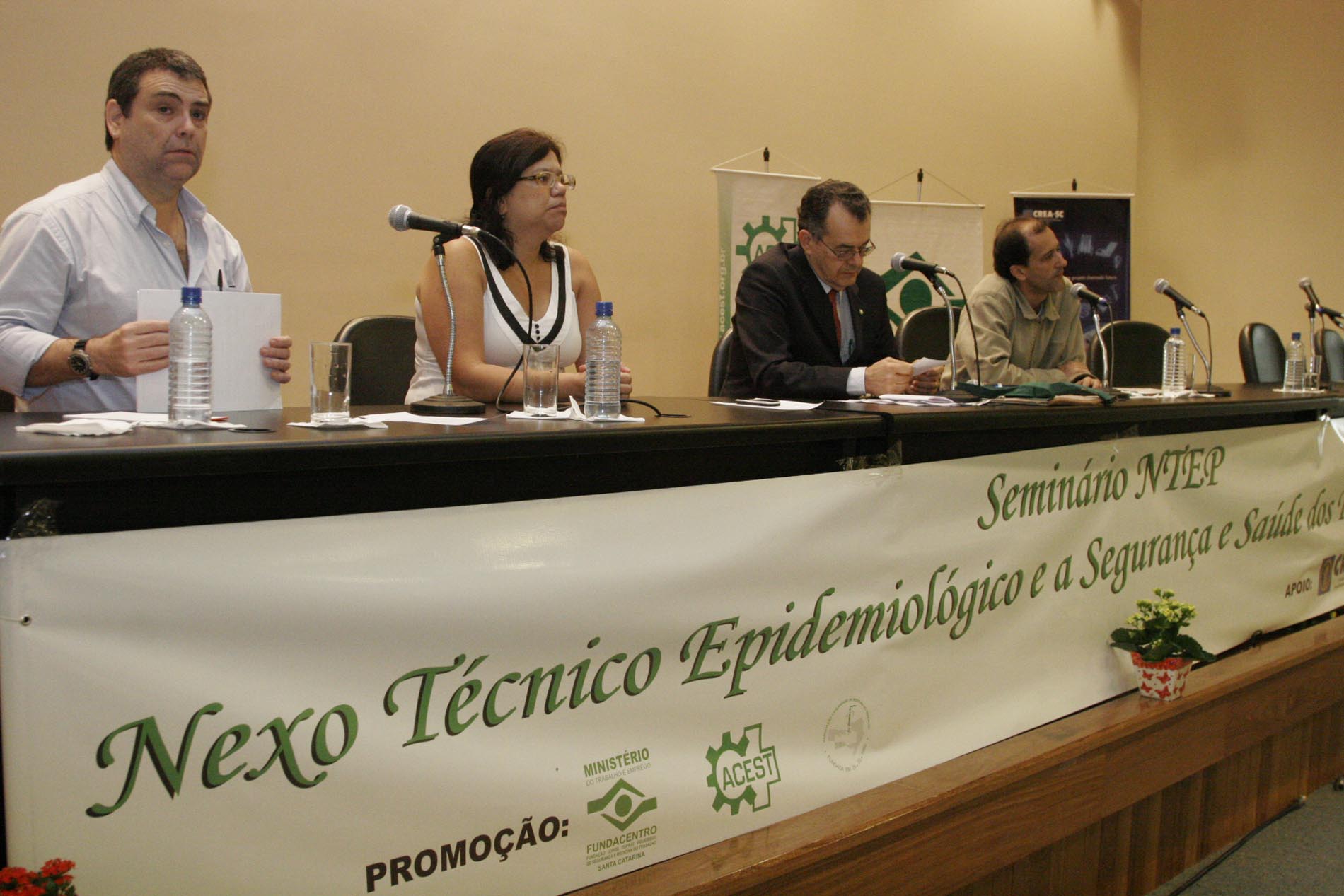III Seminário sobre a Construção da Política Nacional de Saúde e Segurança do Trabalhador em Santa Catarina