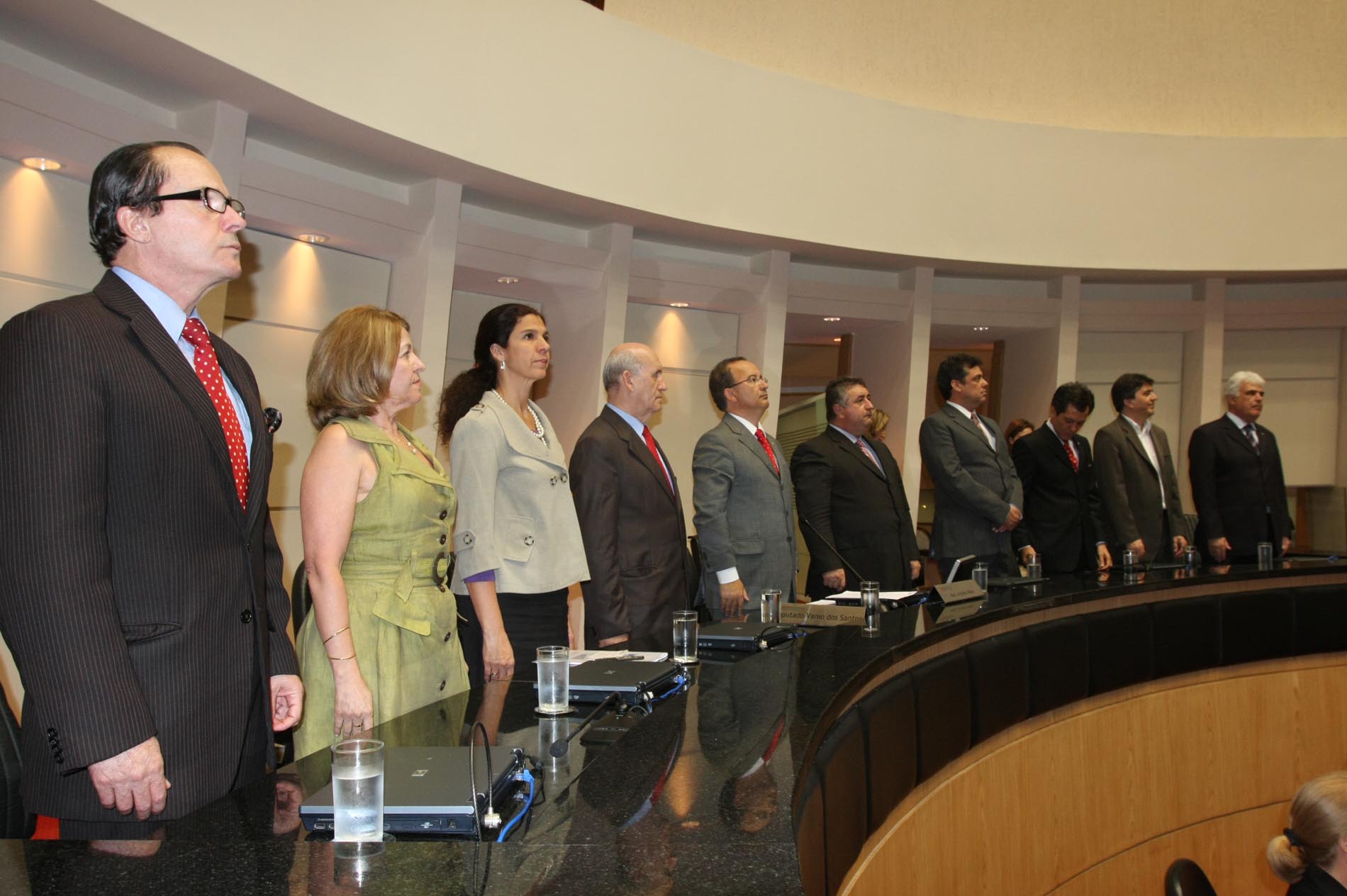 Parlamento presta homenagem à Caixa Econômica Federal