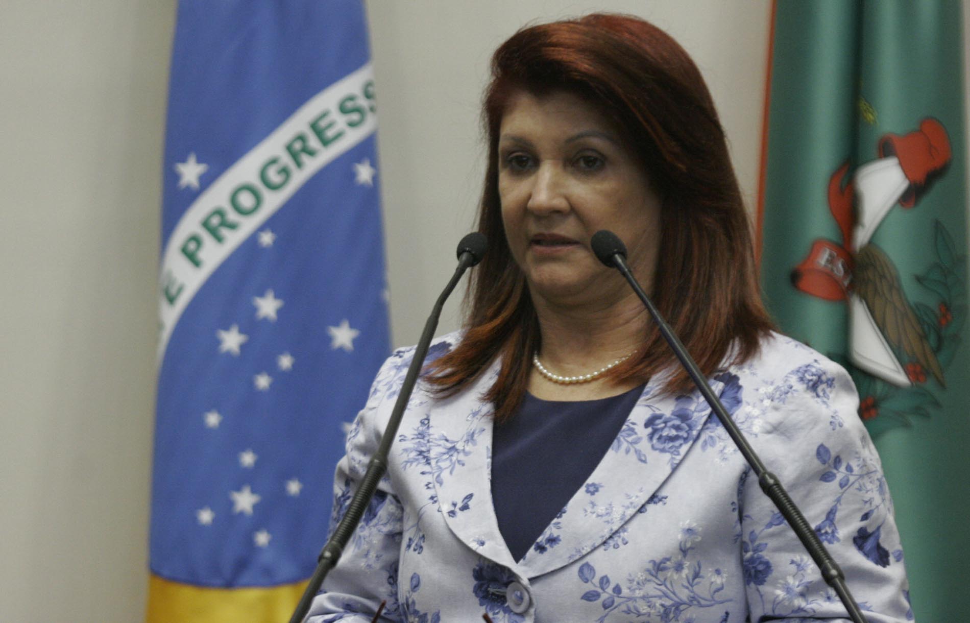 Deputada Professora Odete de Jesus (PRB)