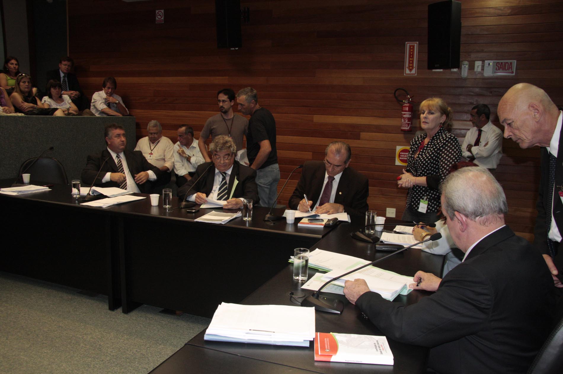 Comissão de Finanças aprova PLC que institui regiões metropolitanas com emendas