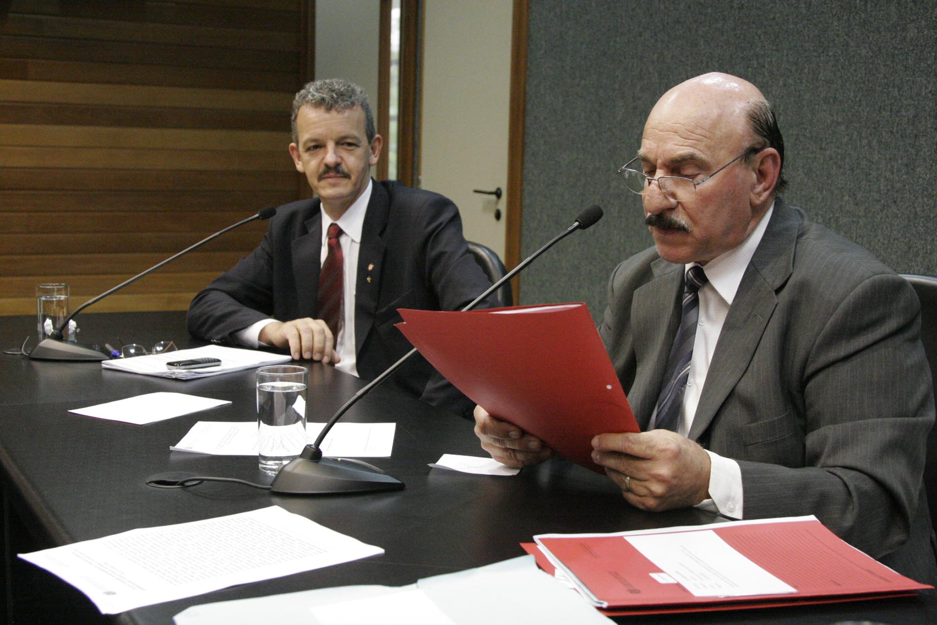 Comissão de Trabalho limpa pauta