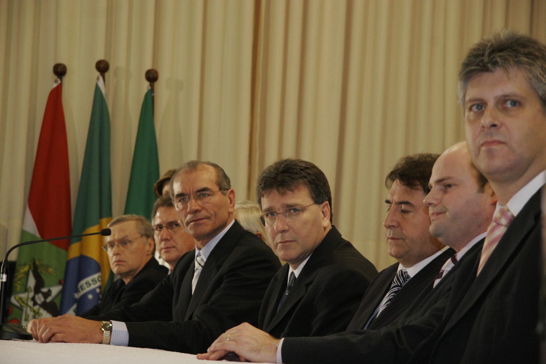 Sessão Solene comemorativa dos 80 anos da Condor