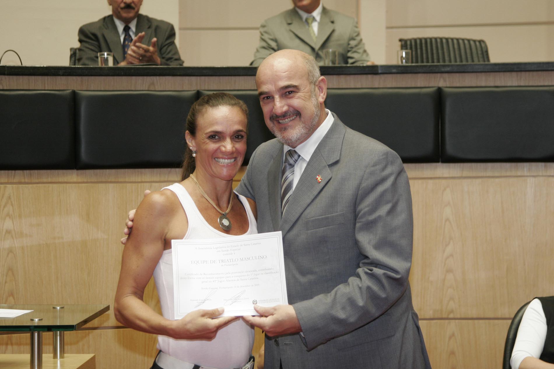 Sessão Especial em homenagem à Fundação Municipal de Esporte de Florianópolis e aos Atletas de Florianópolis pela Conquista no 49º jogos abertos de Santa Catarina