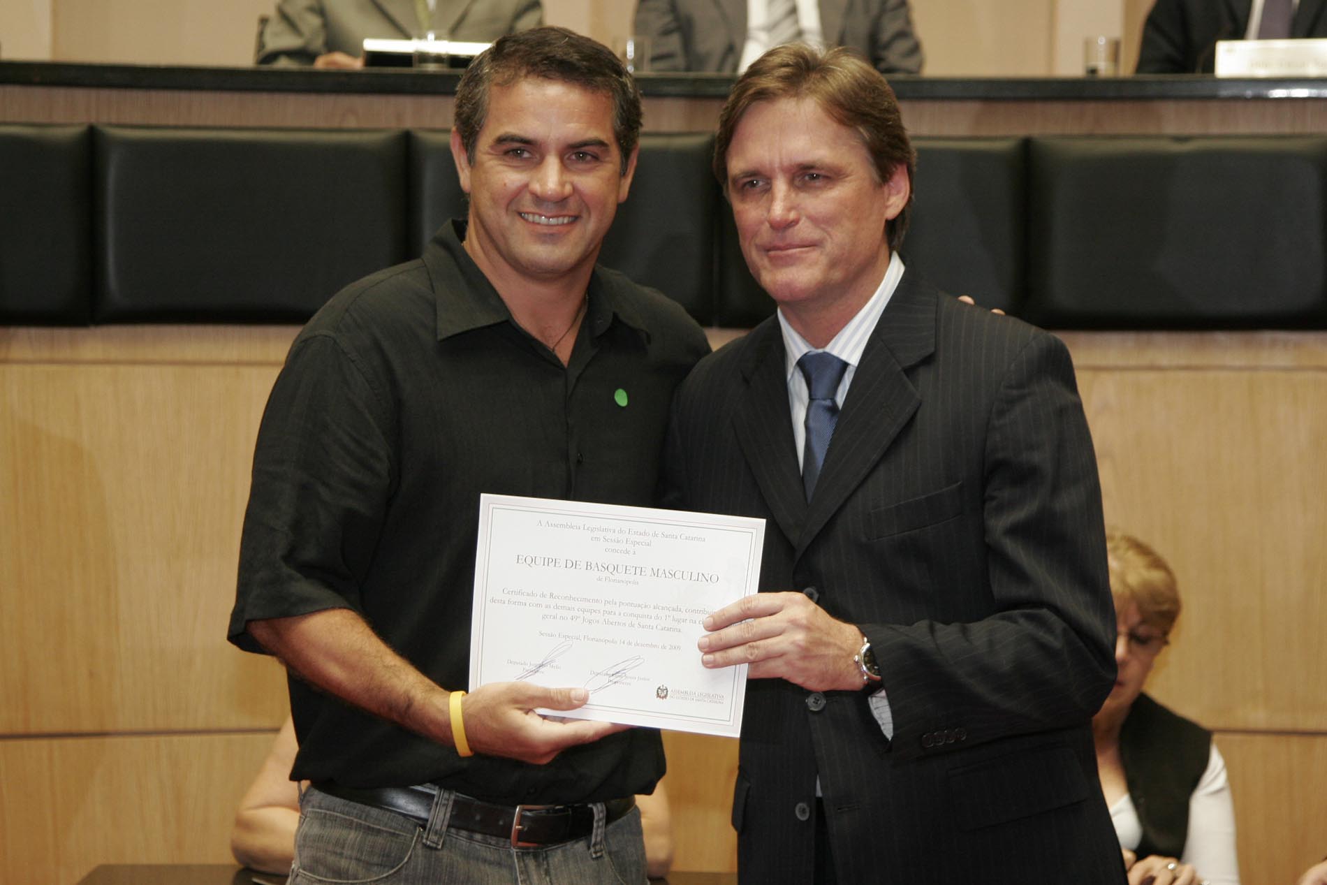 Sessão Especial em homenagem à Fundação Municipal de Esporte de Florianópolis e aos Atletas de Florianópolis pela Conquista no 49º jogos abertos de Santa Catarina