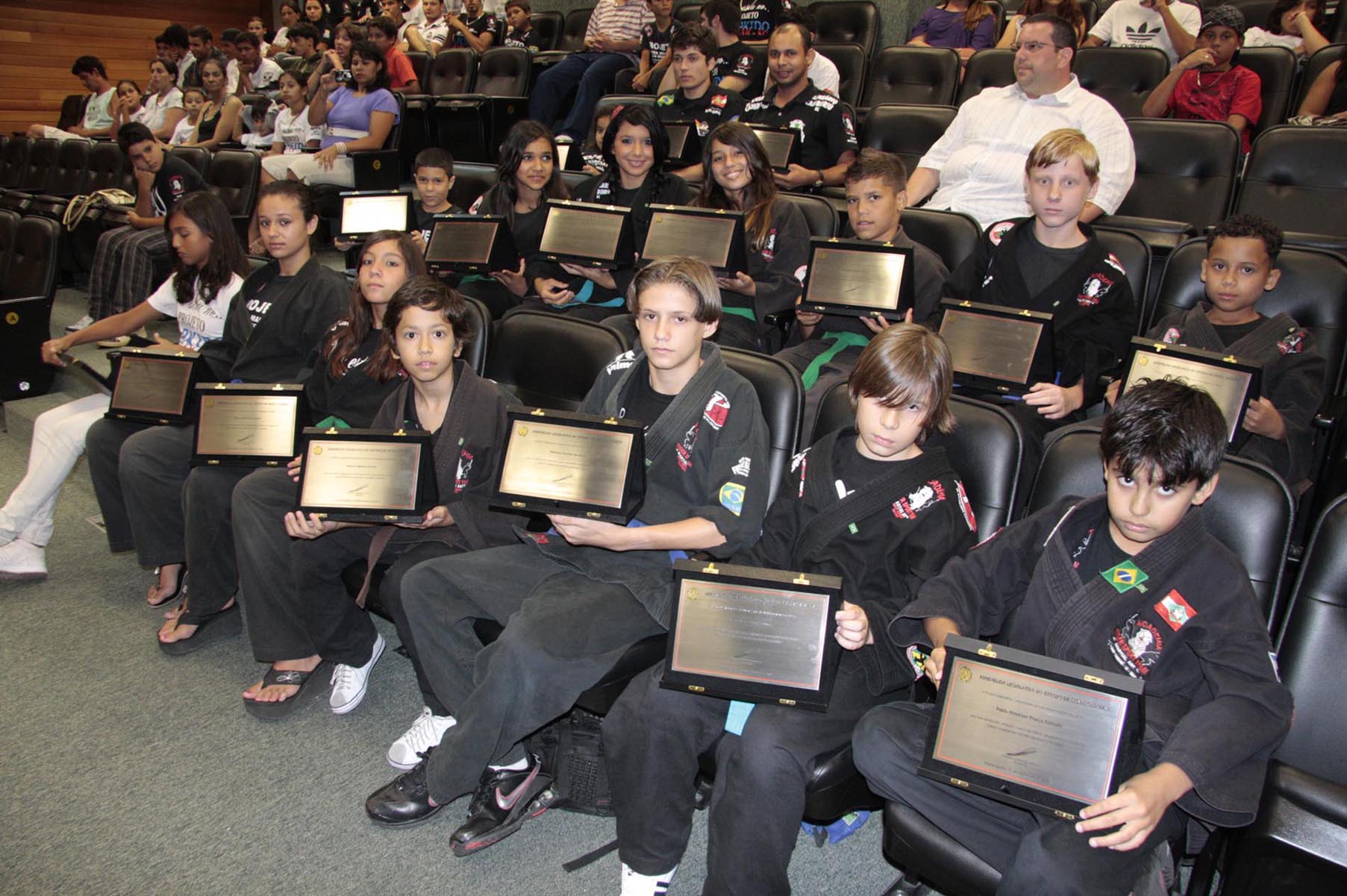 Ato Solene em homenagem aos Desportistas de Artes Marciais do Projeto Social Hapkido Educar