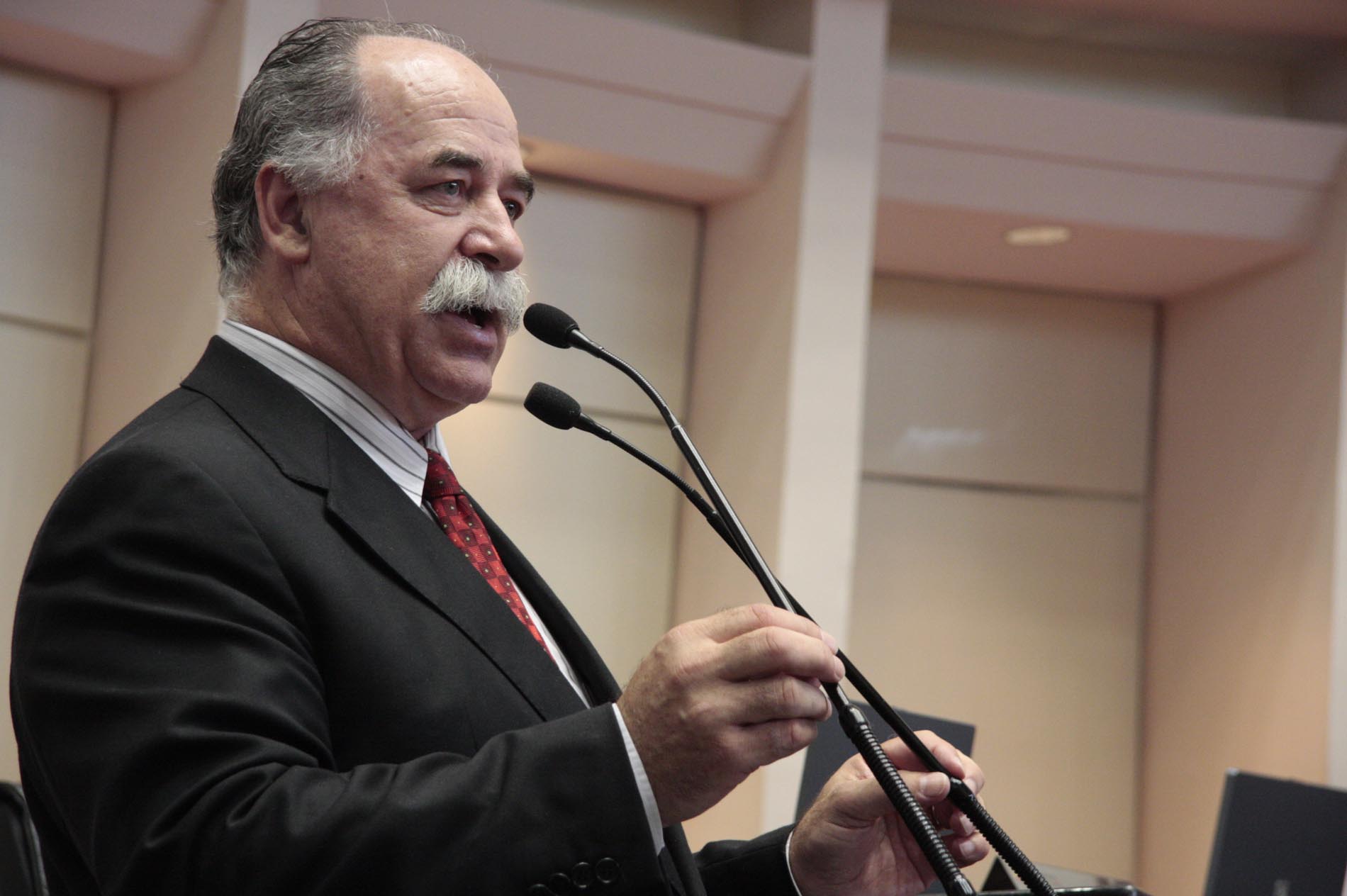 Deputado Romildo Titon (PMDB)