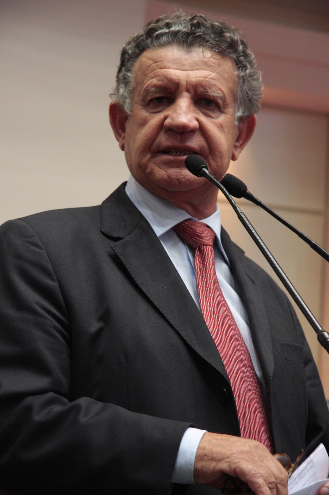 Deputado Edison Andrino (PMDB)