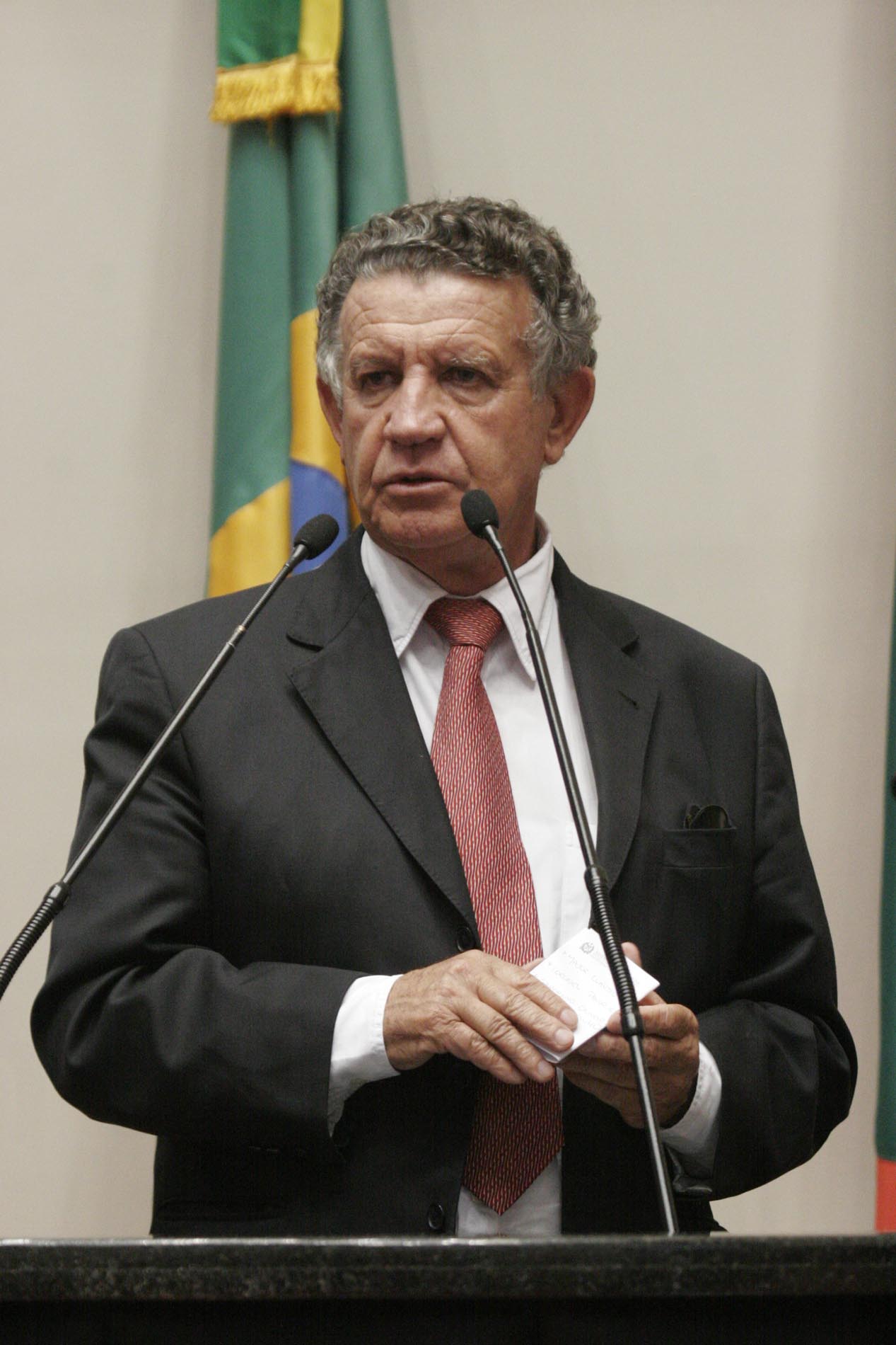 Deputado Edison Andrino (PMDB)