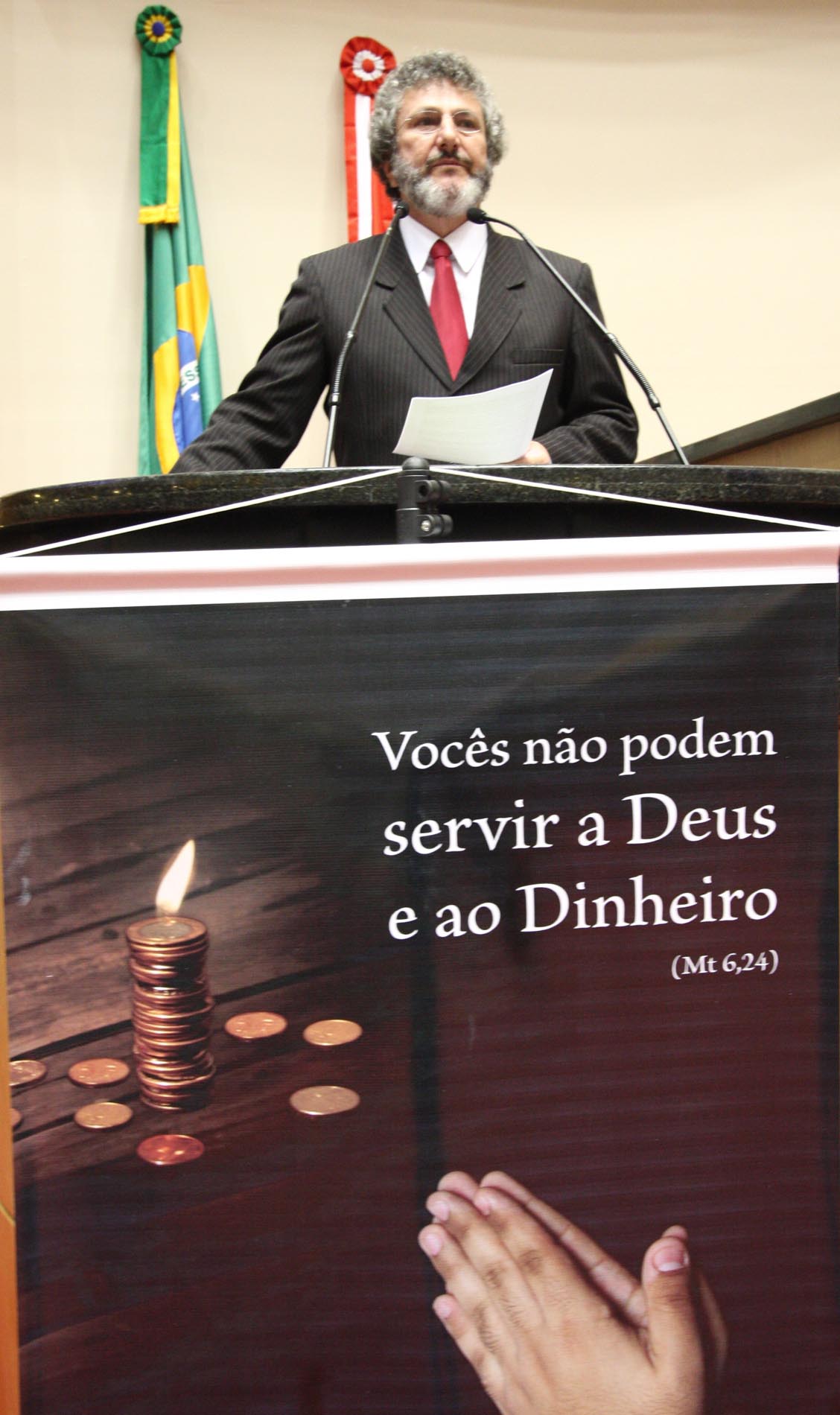 Economia e Vida é tema da Campanha da Fraternidade destacada em sessão especial