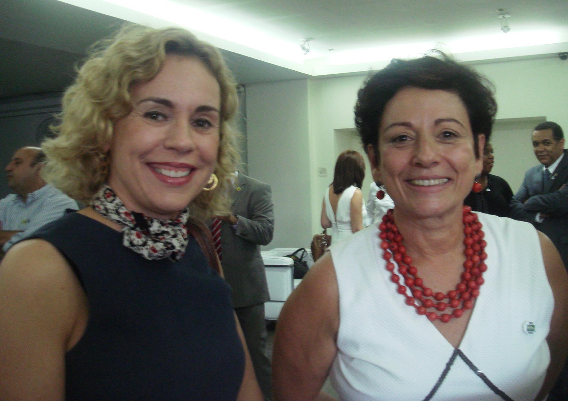 Deputada Ana Paula Lima (PT) e Nilcéa Freire