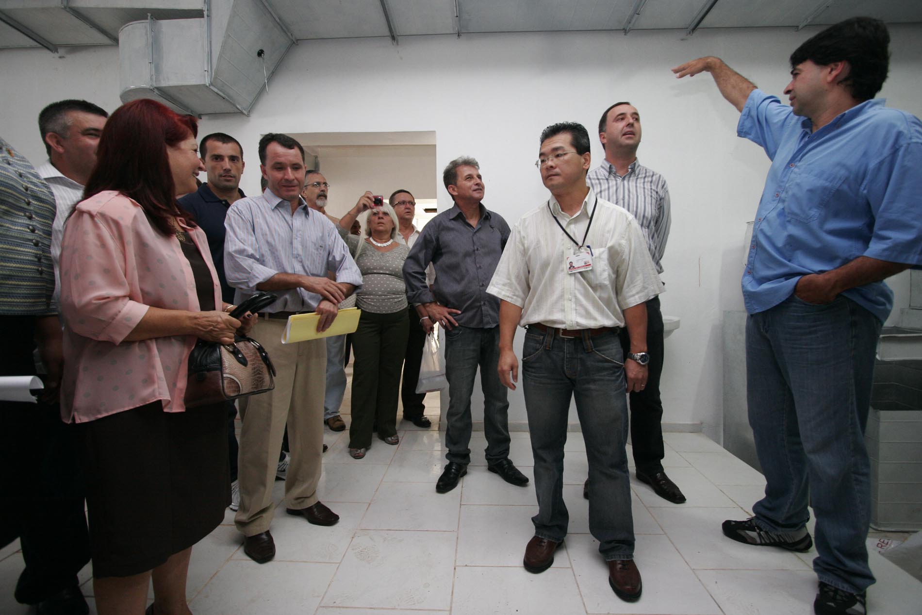 Deputados visitam hospitais de Joinville