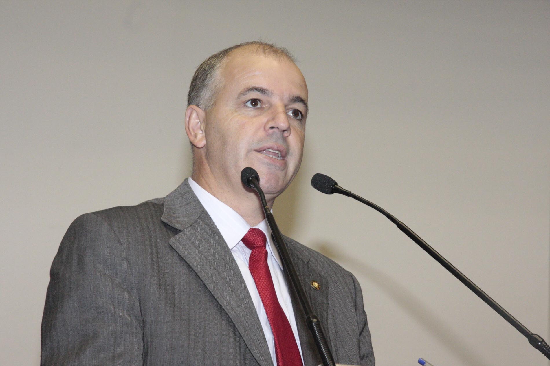 Dos Gabinetes – CCJ aprova projeto que corrige ingresso na Polícia e Corpo de Bombeiros