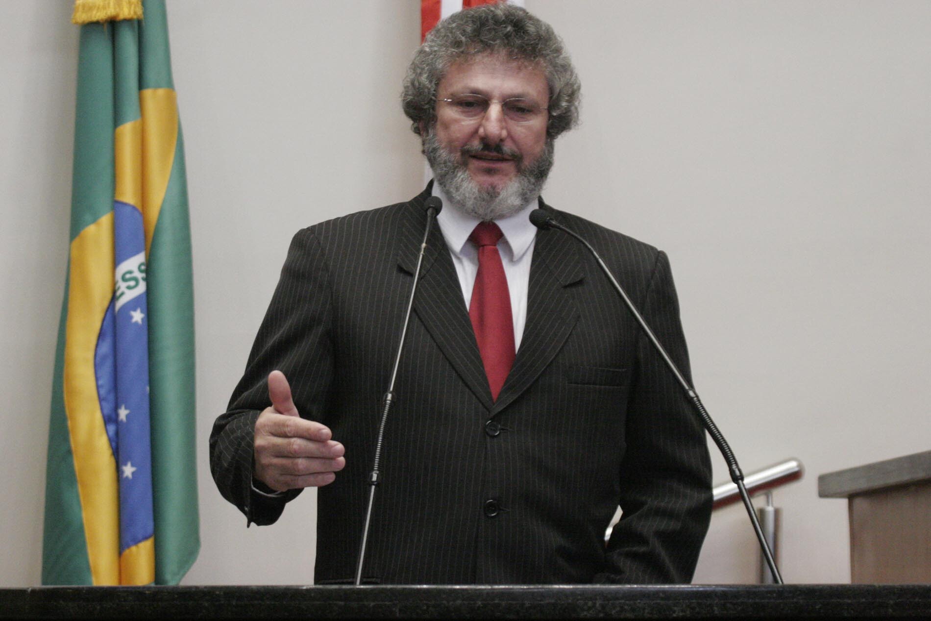 Dos Gabinetes – Projeto prevê que agricultores recebam diferença do preço mínimo