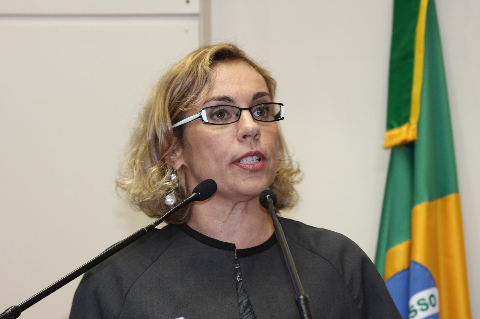 Deputada Ana Paula Lima (PT)
