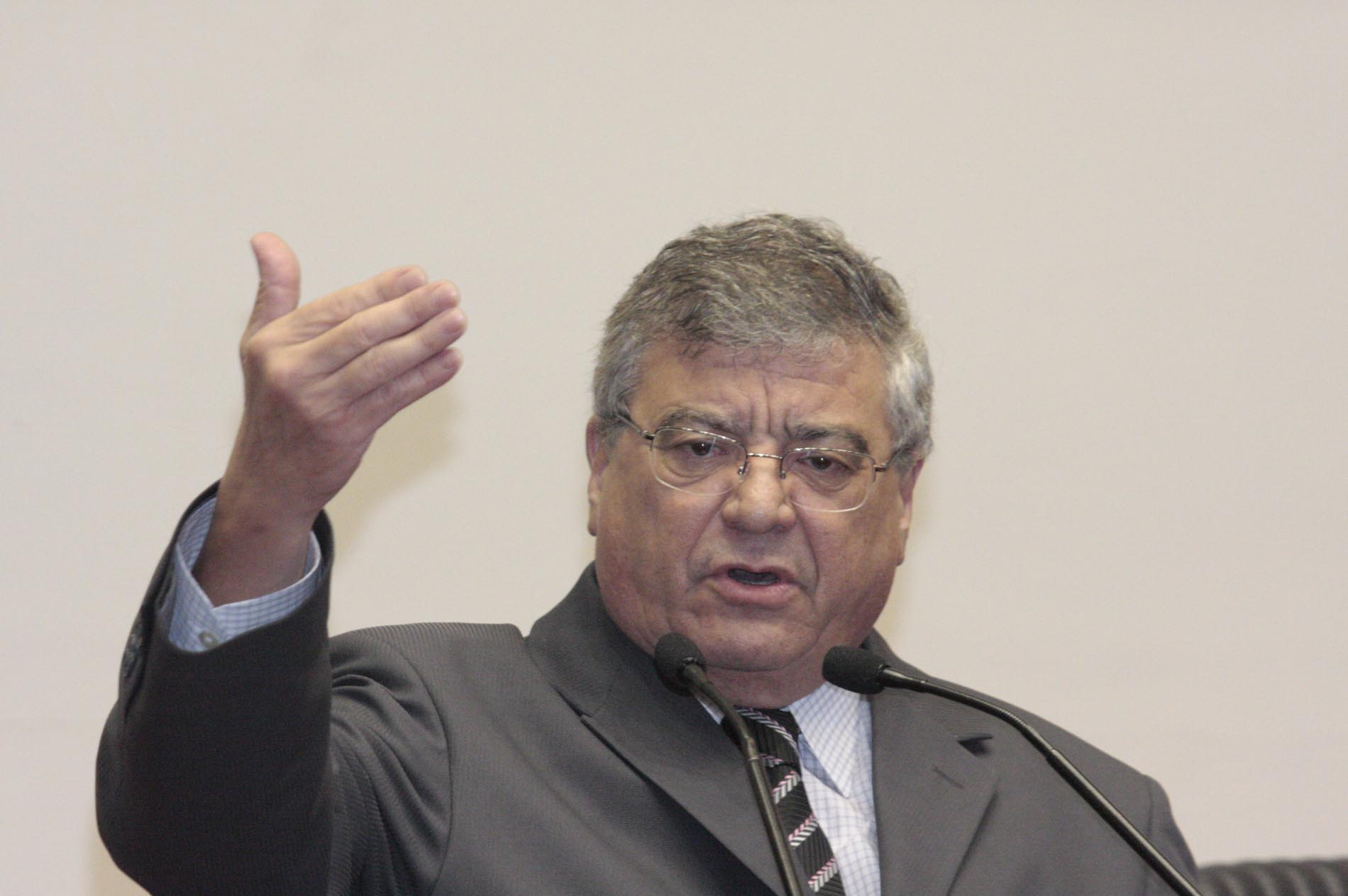 Deputados lamentam situação da Fundação Catarinense de Educação Especial
