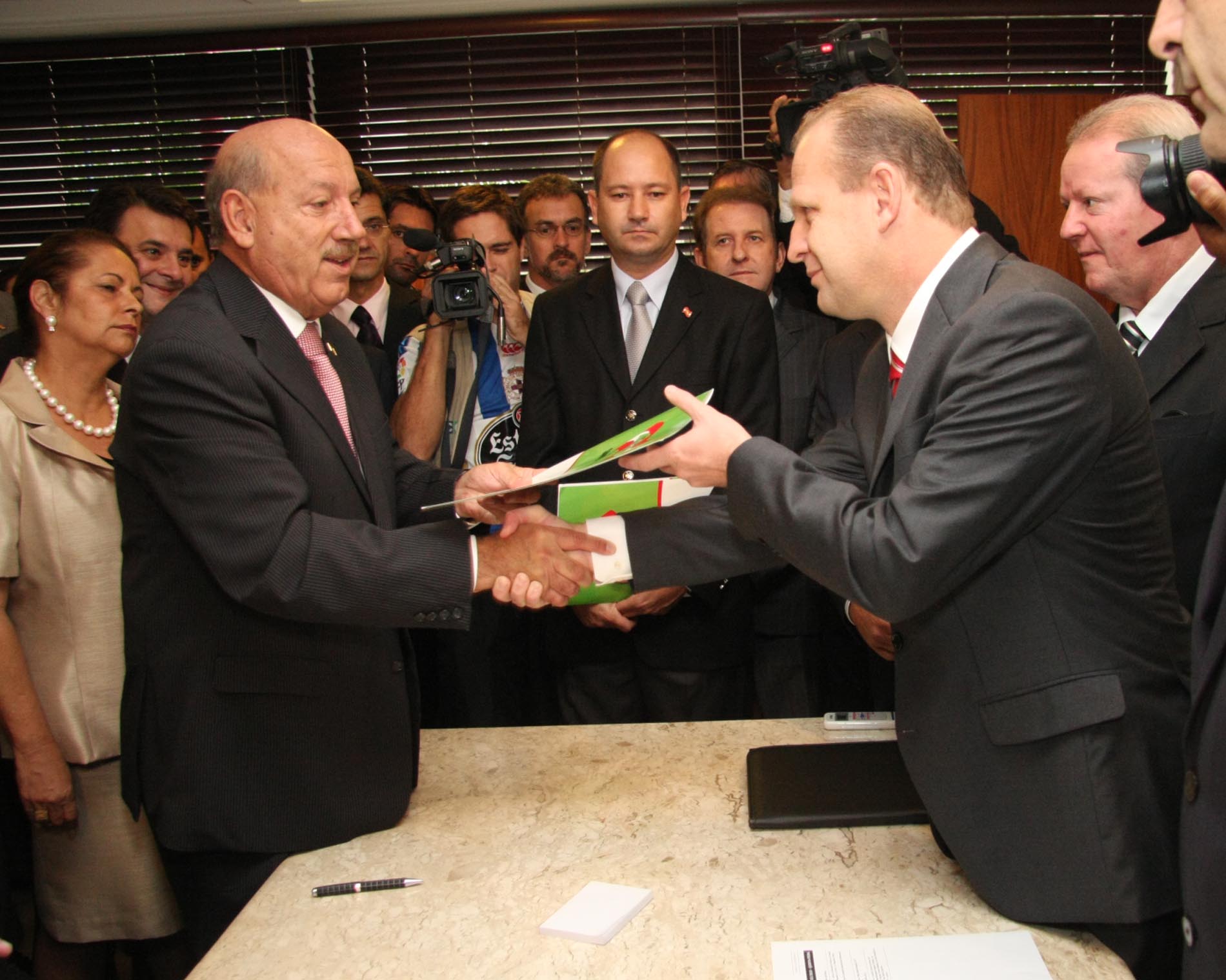 Entrega da carta de renúncia