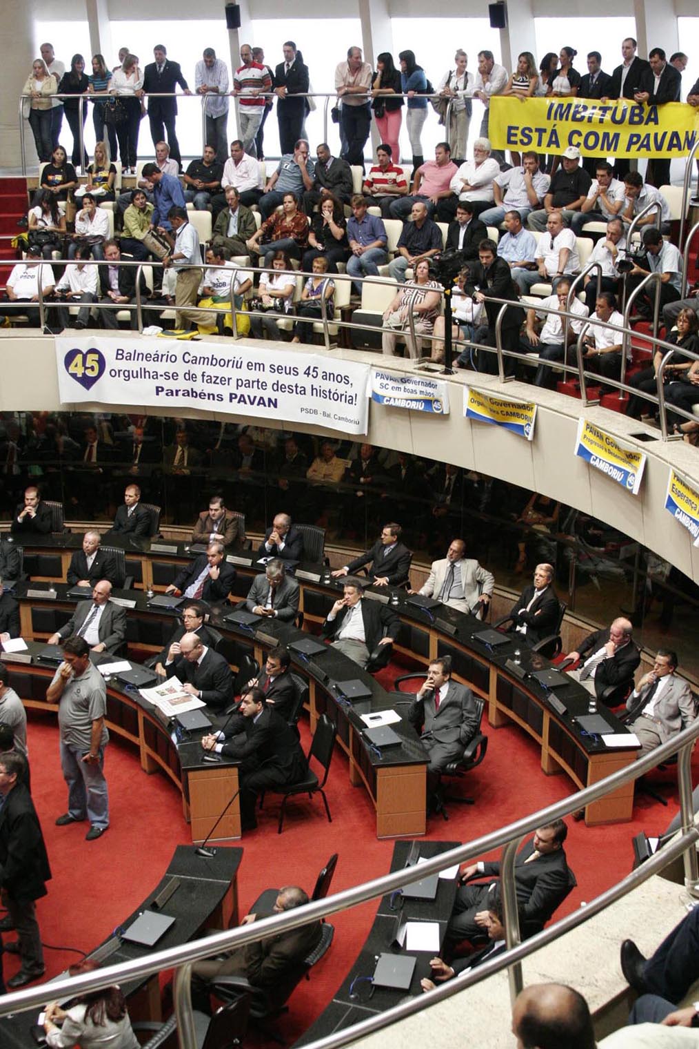 Sessão Solene - Posse do Governador Leonel Pavan