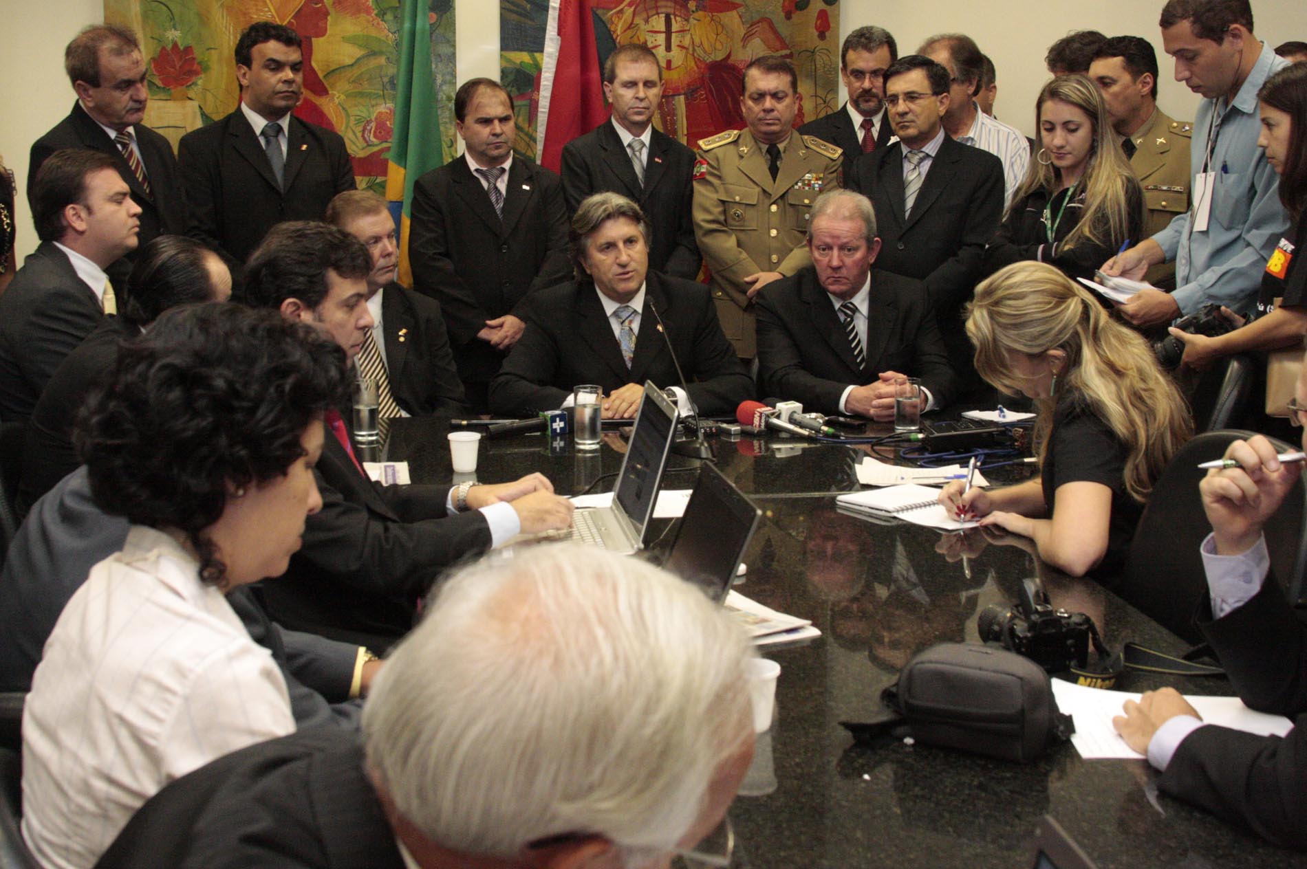 Entrevista Coletiva - Governador Leonel Pavan