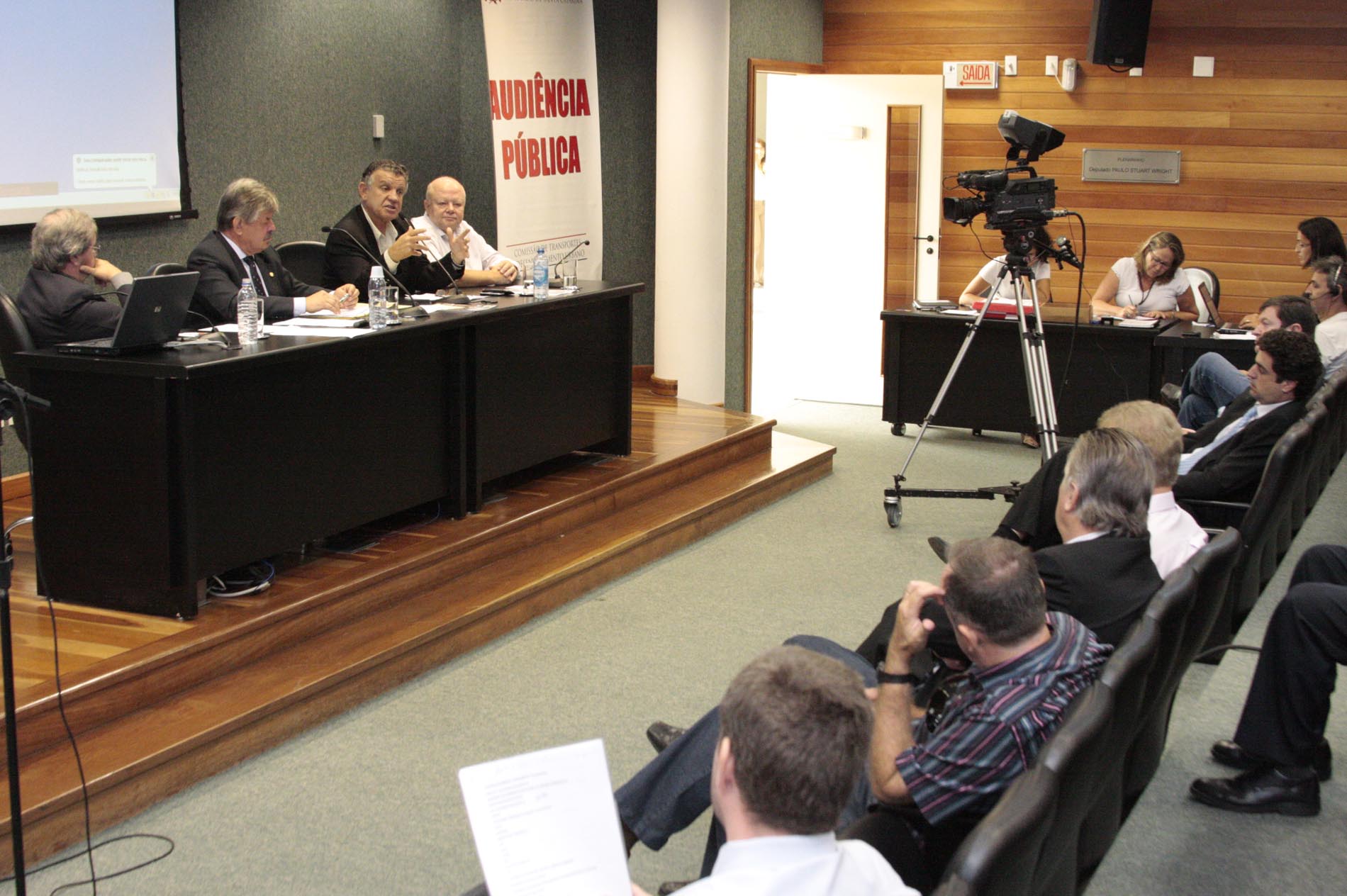 Comissão de Transportes encaminhará para Brasília debate do anel viário no entorno da Grande Florian