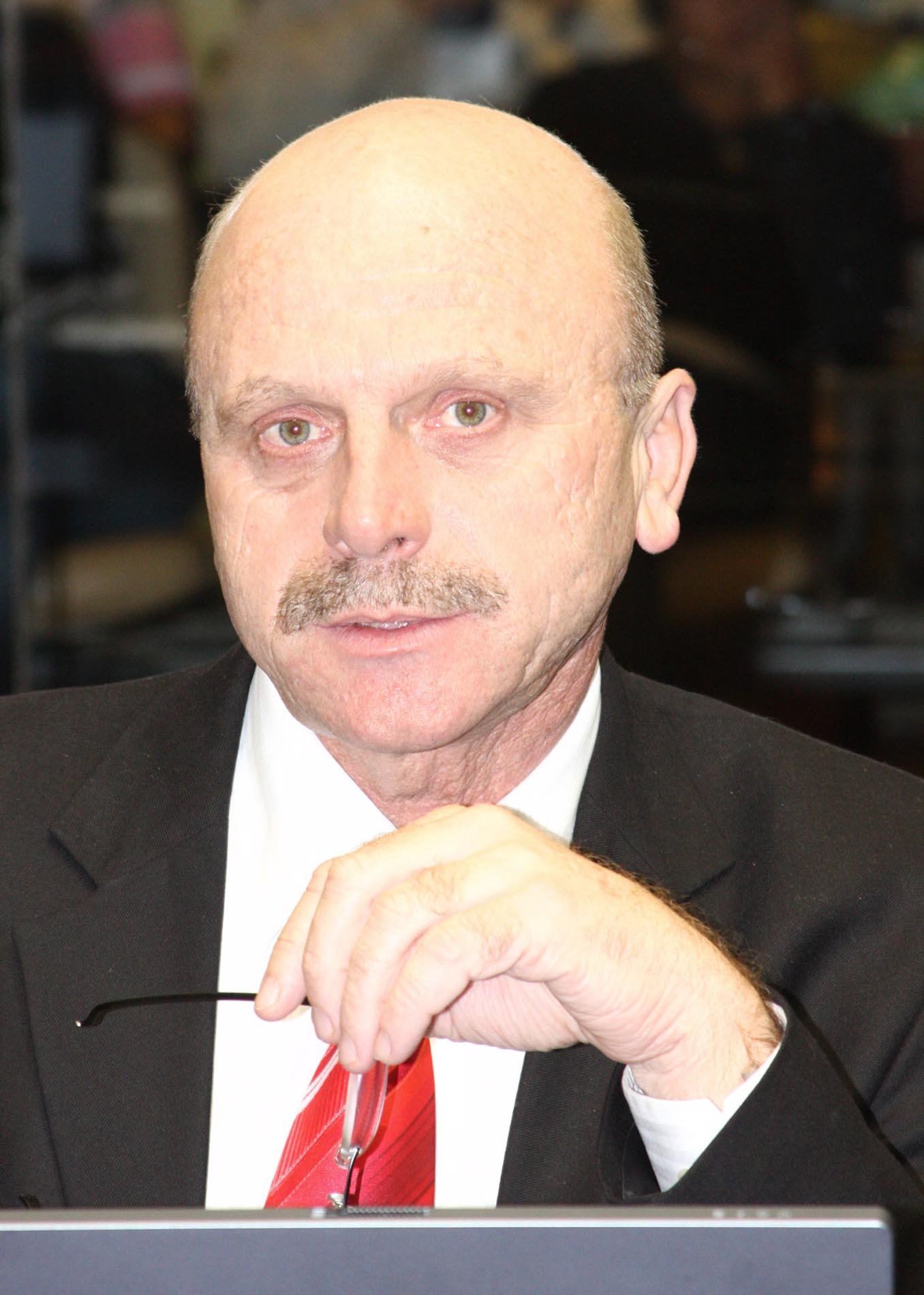 Deputado Ronaldo Benede (PMDB)