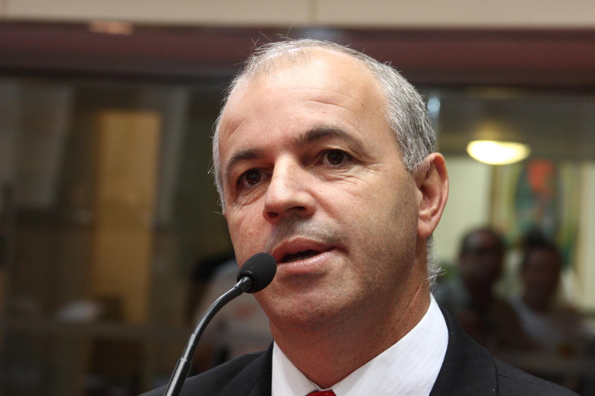 Dos Gabinetes – Sargento Soares faz consulta ao TRE-SC sobre reajuste em ano eleitoral