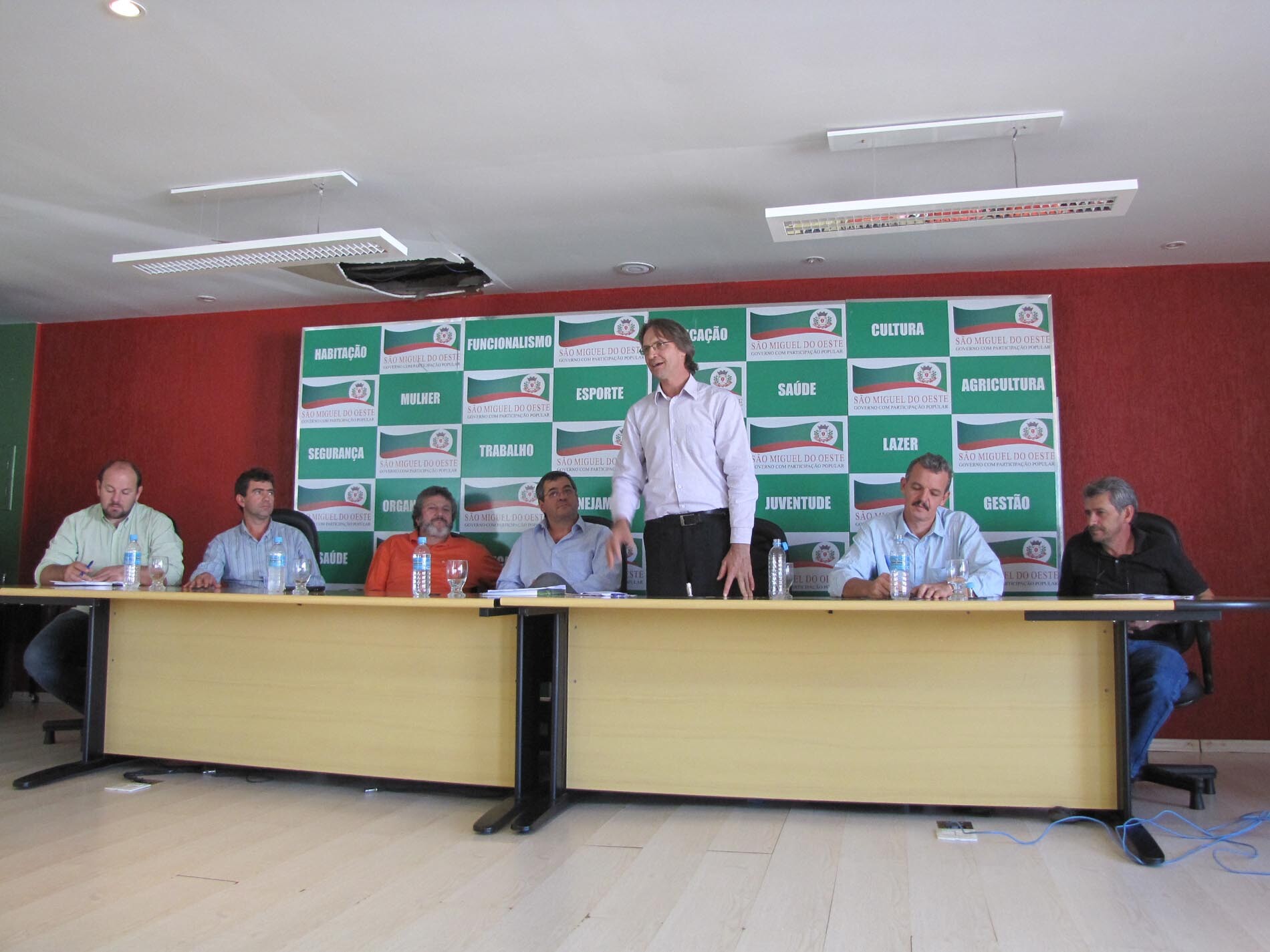 Dos Gabinetes – Governo repassa R$ 1,4 milhão para agricultores do Extremo-Oeste