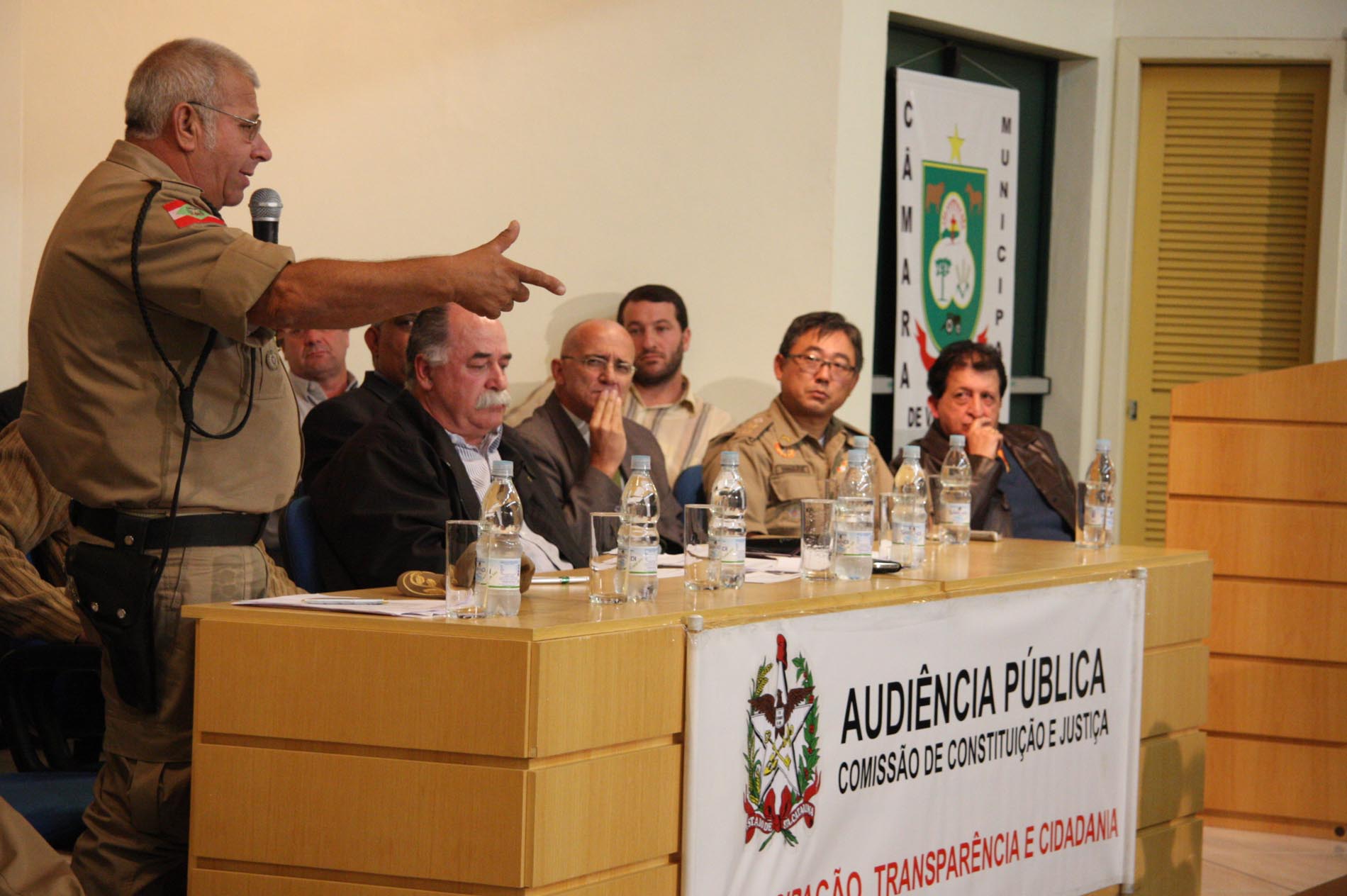 Audiência Pública a fim de debater o aumento dos índices de violência no município de Campos Novos.